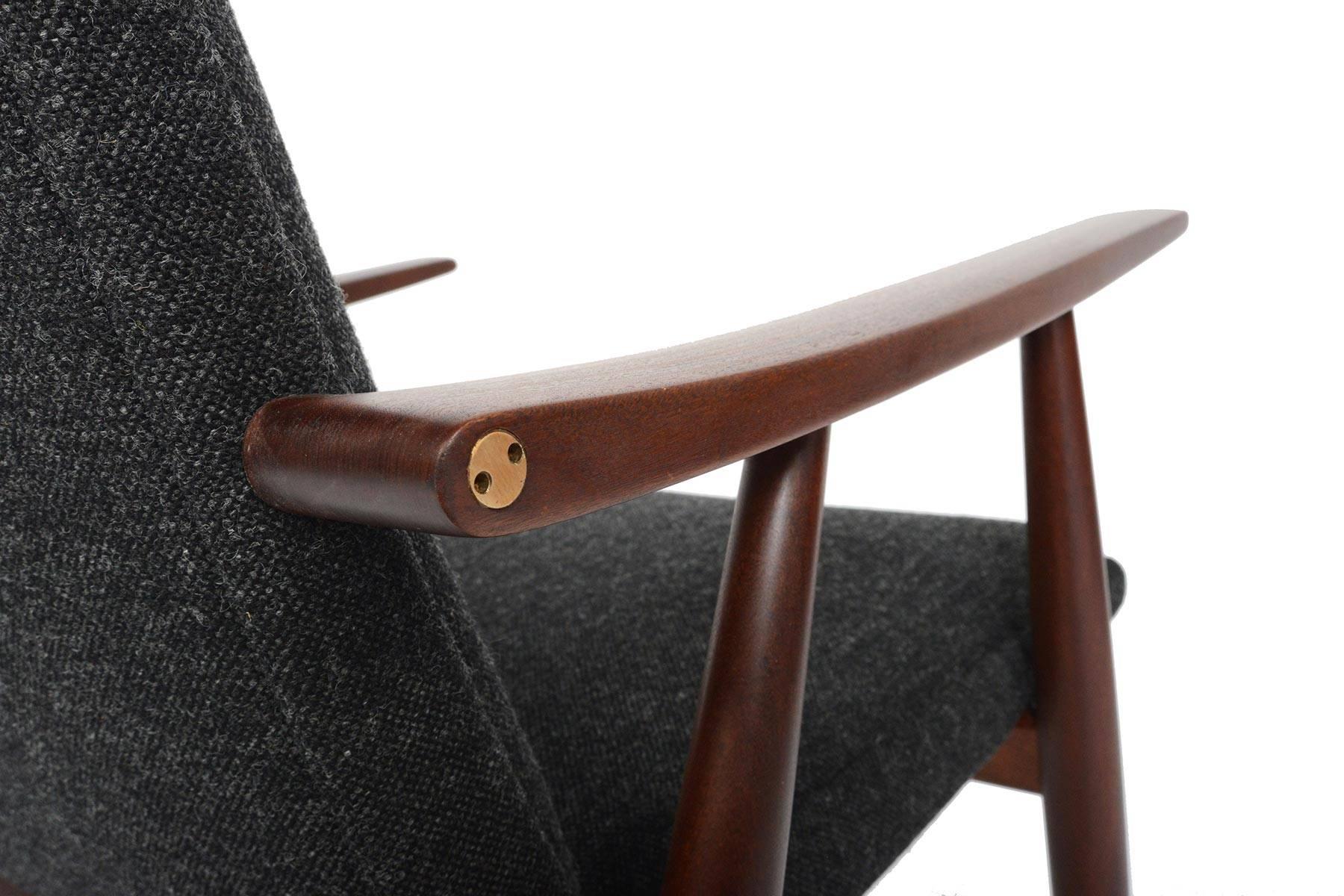 Wool Hans Wegner for GETAMA GE-260 Lounge Chair
