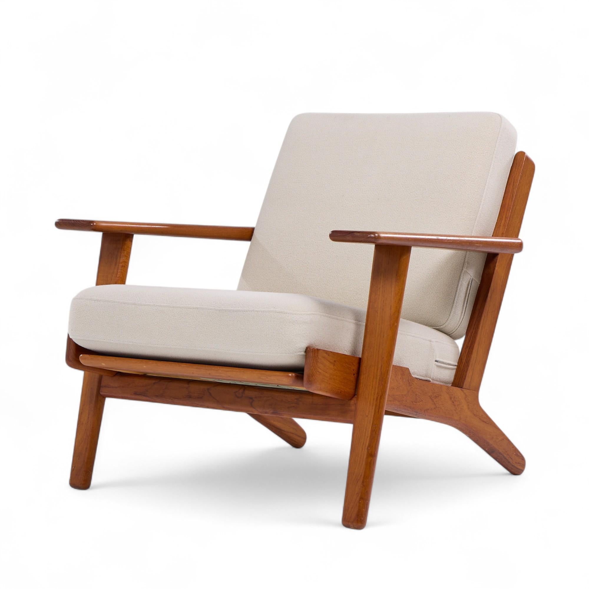 Upholstery Hans Wegner for Getama GE-290 Danish Teak Low Back Lounge Chairs - Pair For Sale