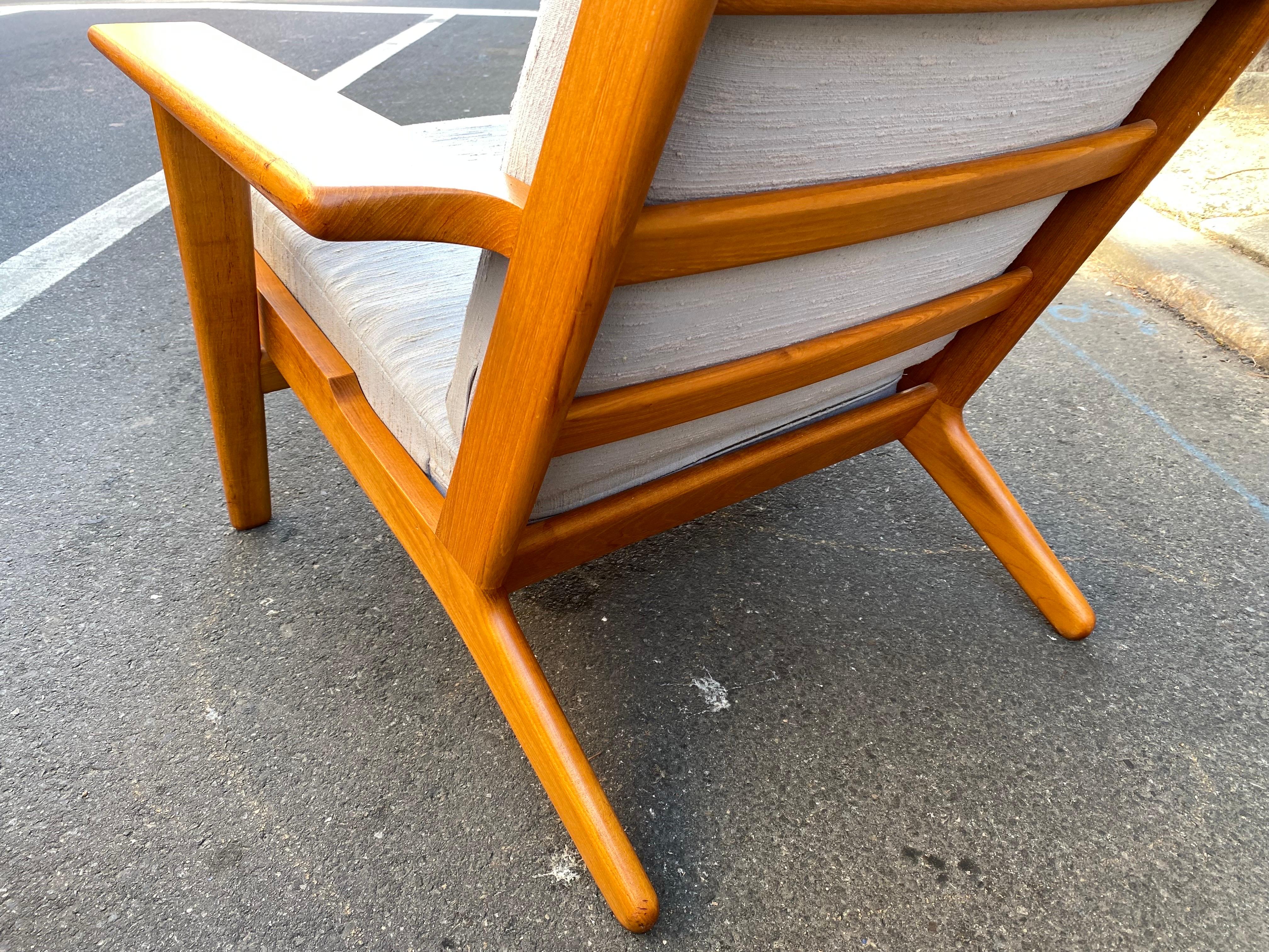 Hans Wegner for GETAMA High Back Oak Lounge Chair and Ottoman Model GE290 In Good Condition In Philadelphia, PA