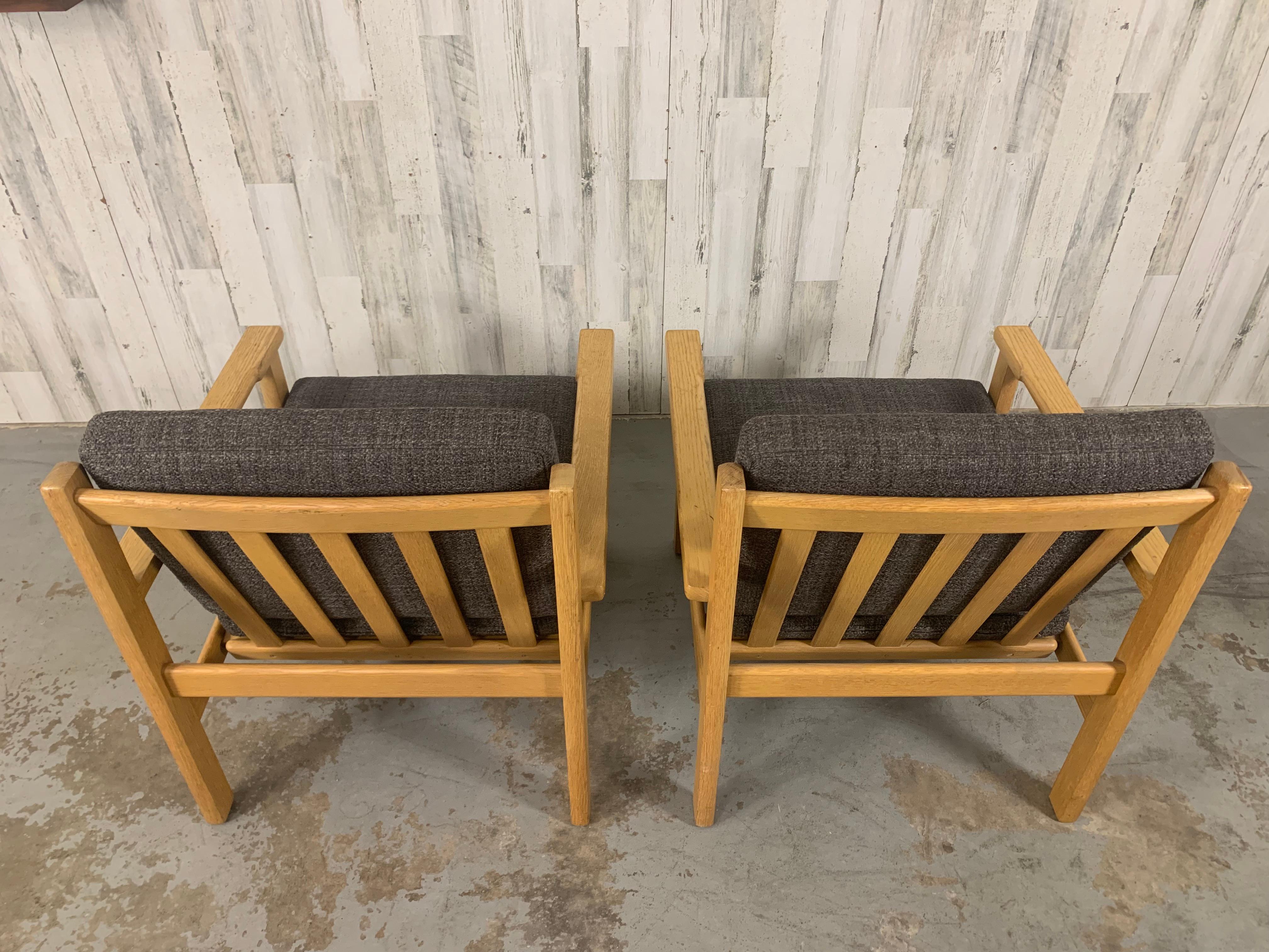 Hans Wegner für Getama, Loungesessel im Angebot 3