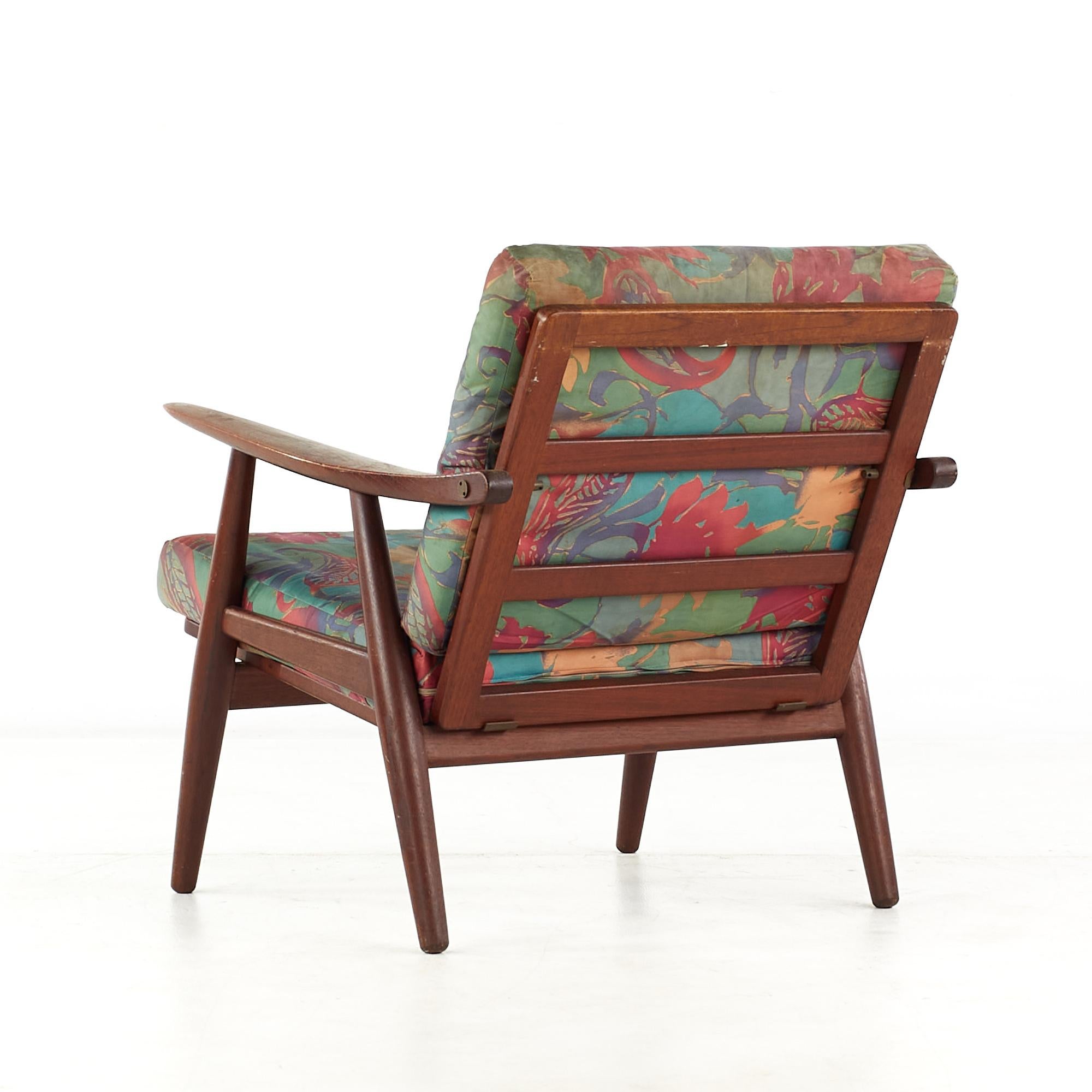 Late 20th Century Hans Wegner for Getama Mid Century GE240 Teak Lounge Chair For Sale