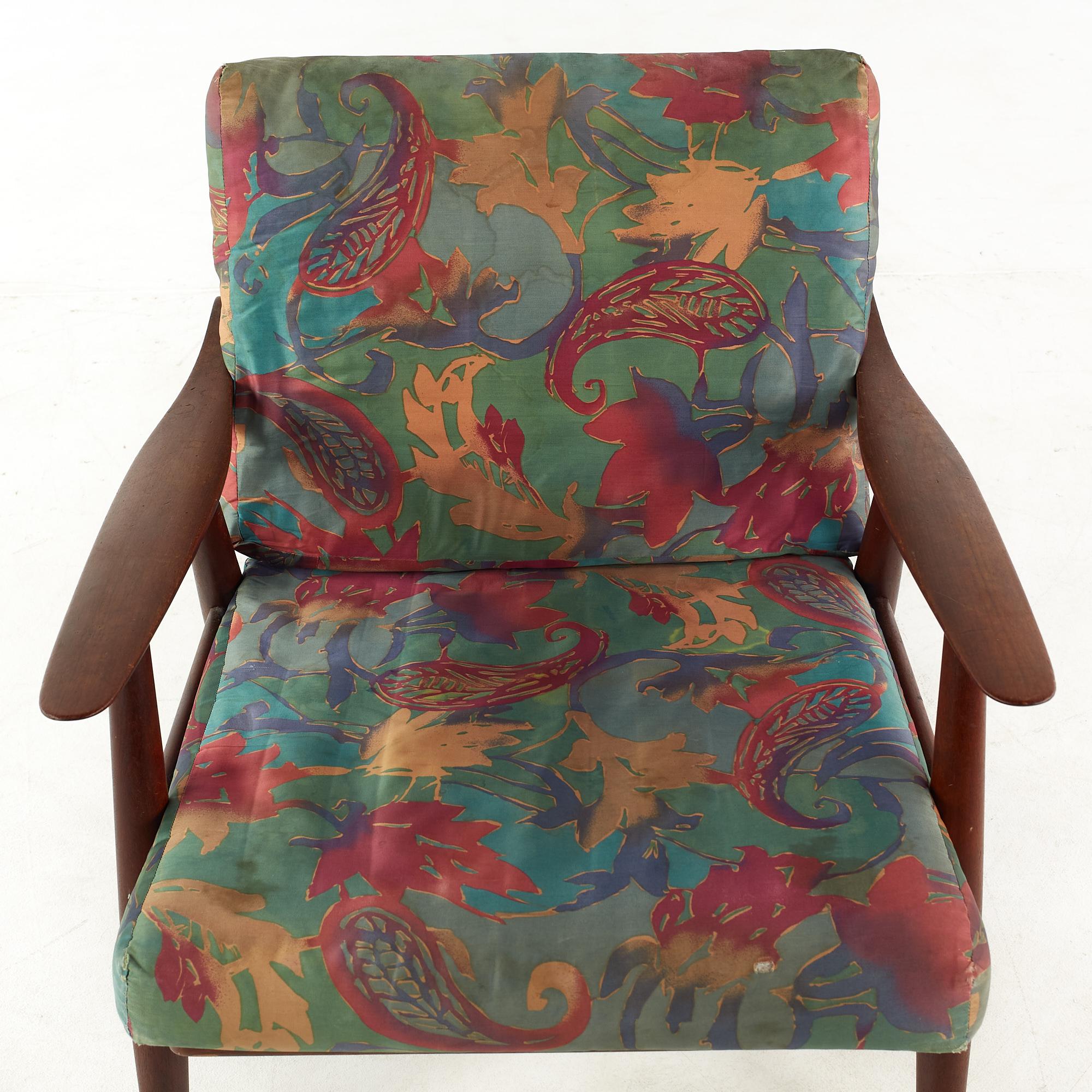 Hans Wegner for Getama Mid Century GE240 Teak Lounge Chair For Sale 2