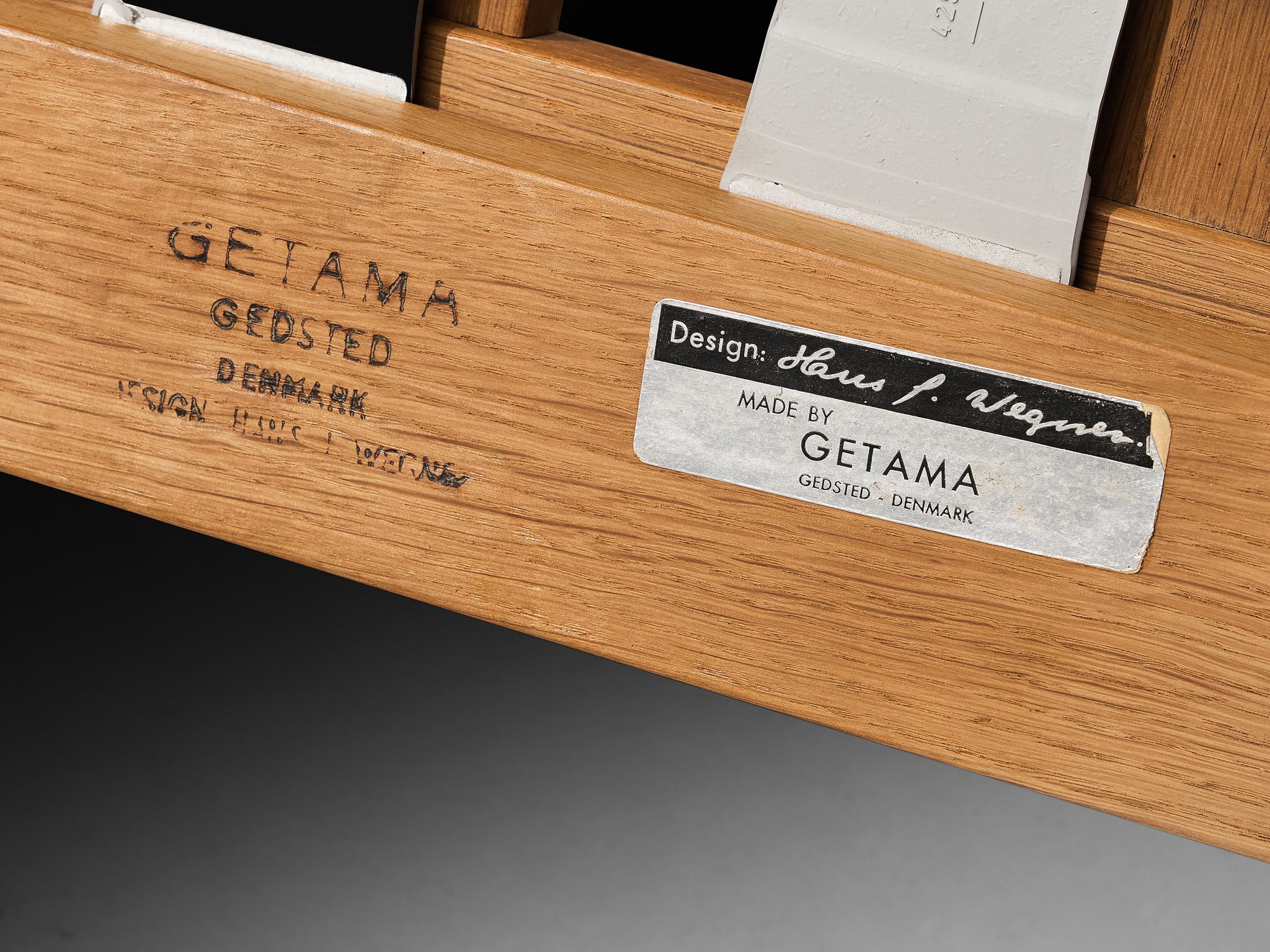 Hans Wegner para Getama Raro sillón 