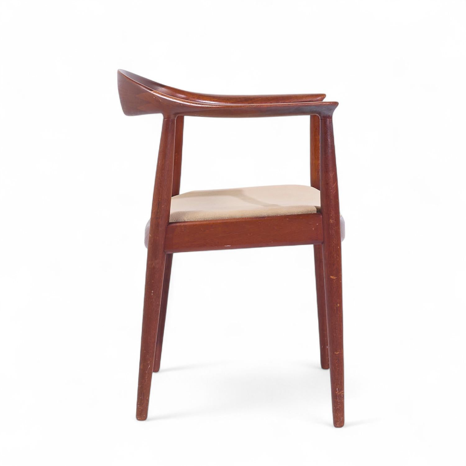 Chaise en teck danois Hans Wegner pour Johannes Hansen en vente 1