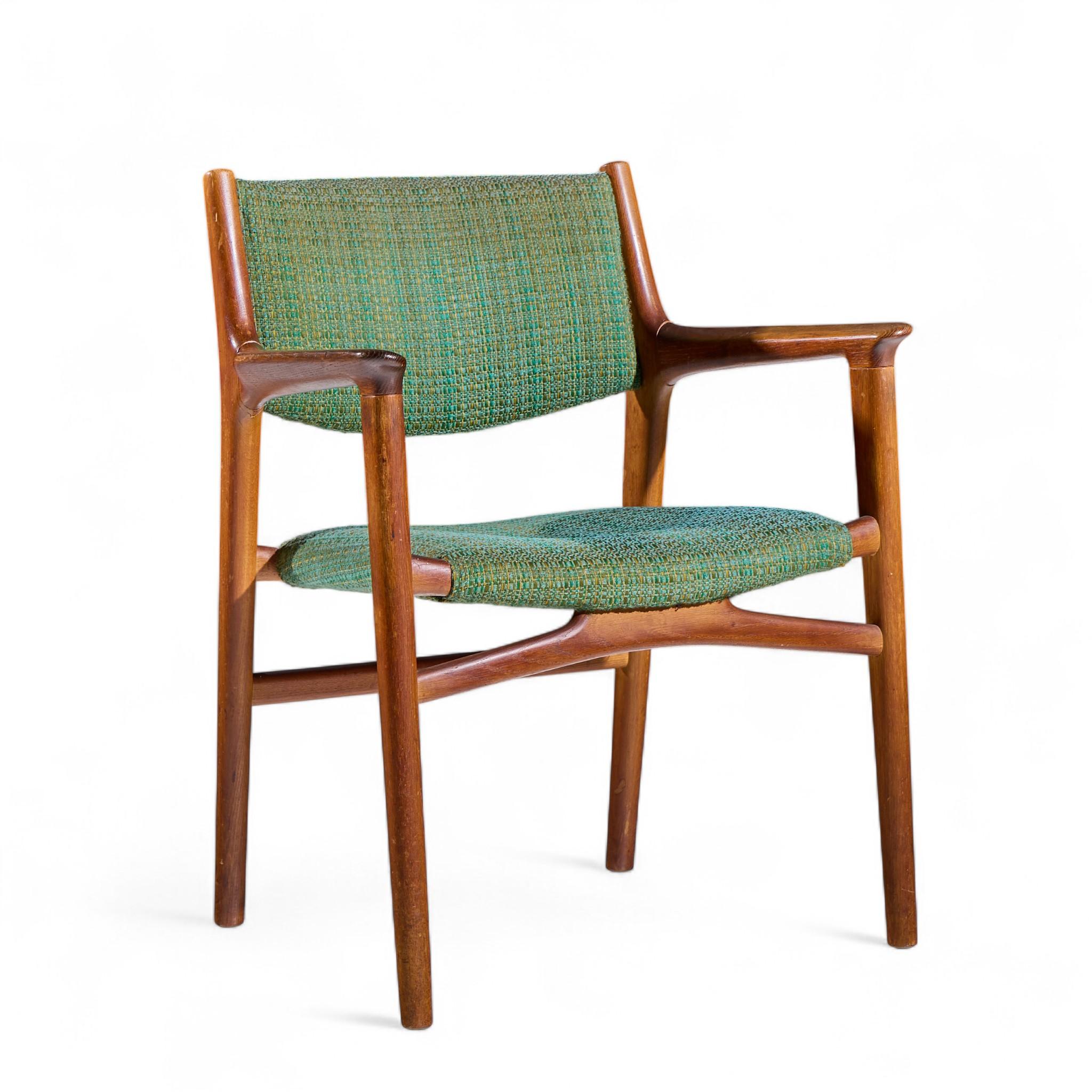 Danois Hans Wegner pour Johannes Hansen JH515 Chaises d'appoint danoises en teck - Paire en vente