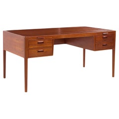 Wood Desks