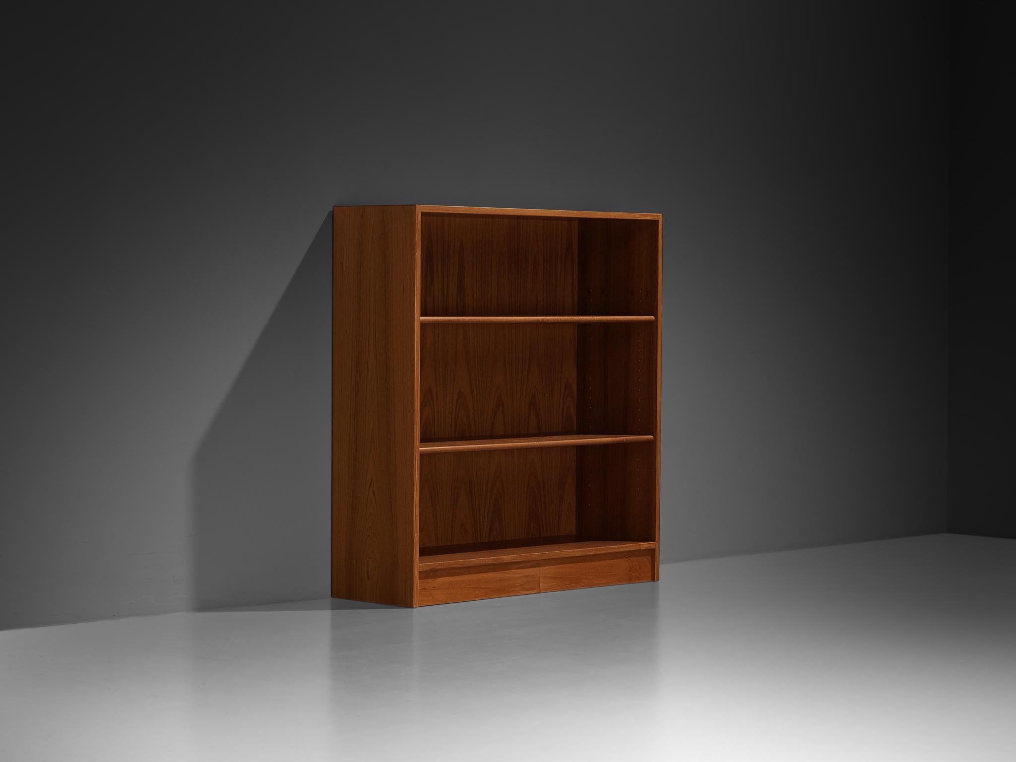 Hans Wegner para RY Møbler Armario abierto con estantes 'RY100' de teca en Bueno estado para la venta en Waalwijk, NL