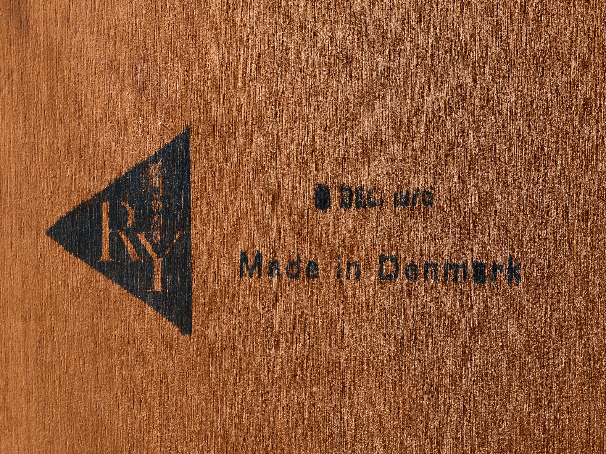 Hans Wegner for RY Møbler 'RY100' Cabinet in Teak and Oak  2