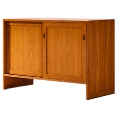 Hans Wegner for RY Møbler 'RY100' Cabinet in Teak and Oak