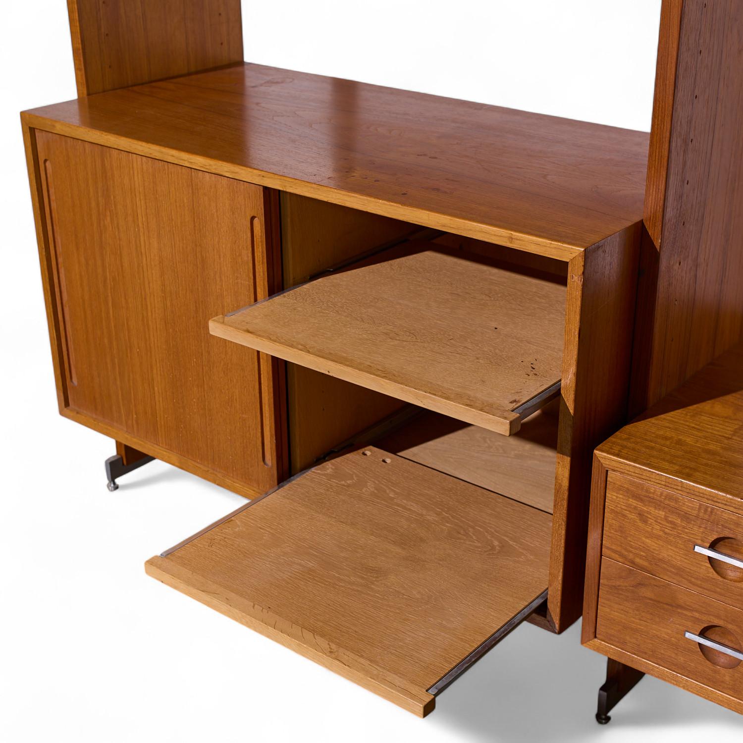 Hans Wegner for Ry Mobler RY-100 Mid Century Danish Teak 3 Bay Modular Wall Unit For Sale 3
