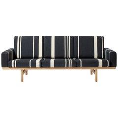 Hans Wegner GE 236 3-Seat Sofa