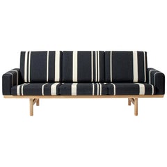 Hans Wegner GE 236 3-Seat Sofa, Lacquered Oak