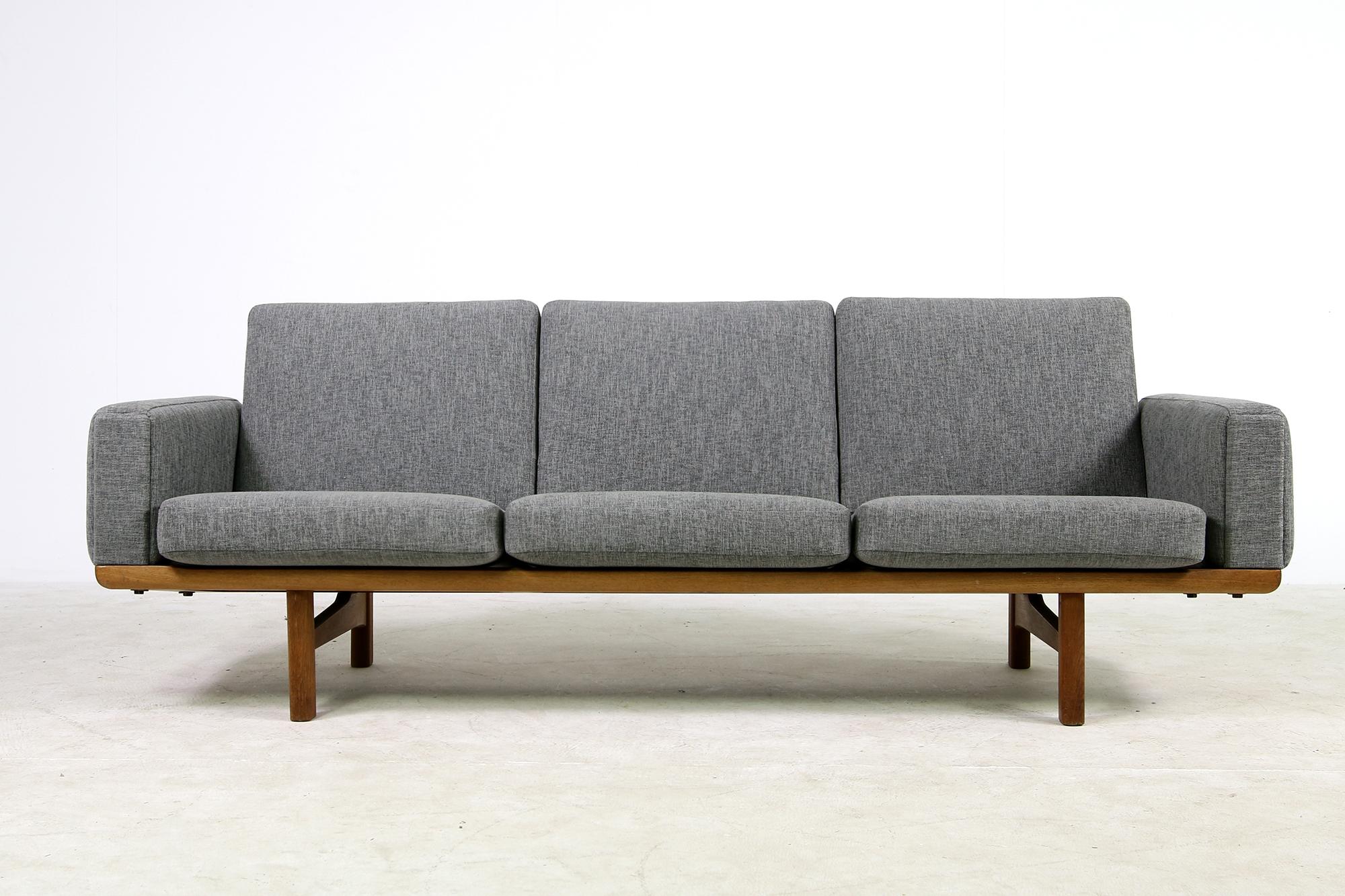 Danish Hans Wegner GE 236 Oak Sofa, Denmark 1960s, Scandinavian Mid-Century Modern Grey