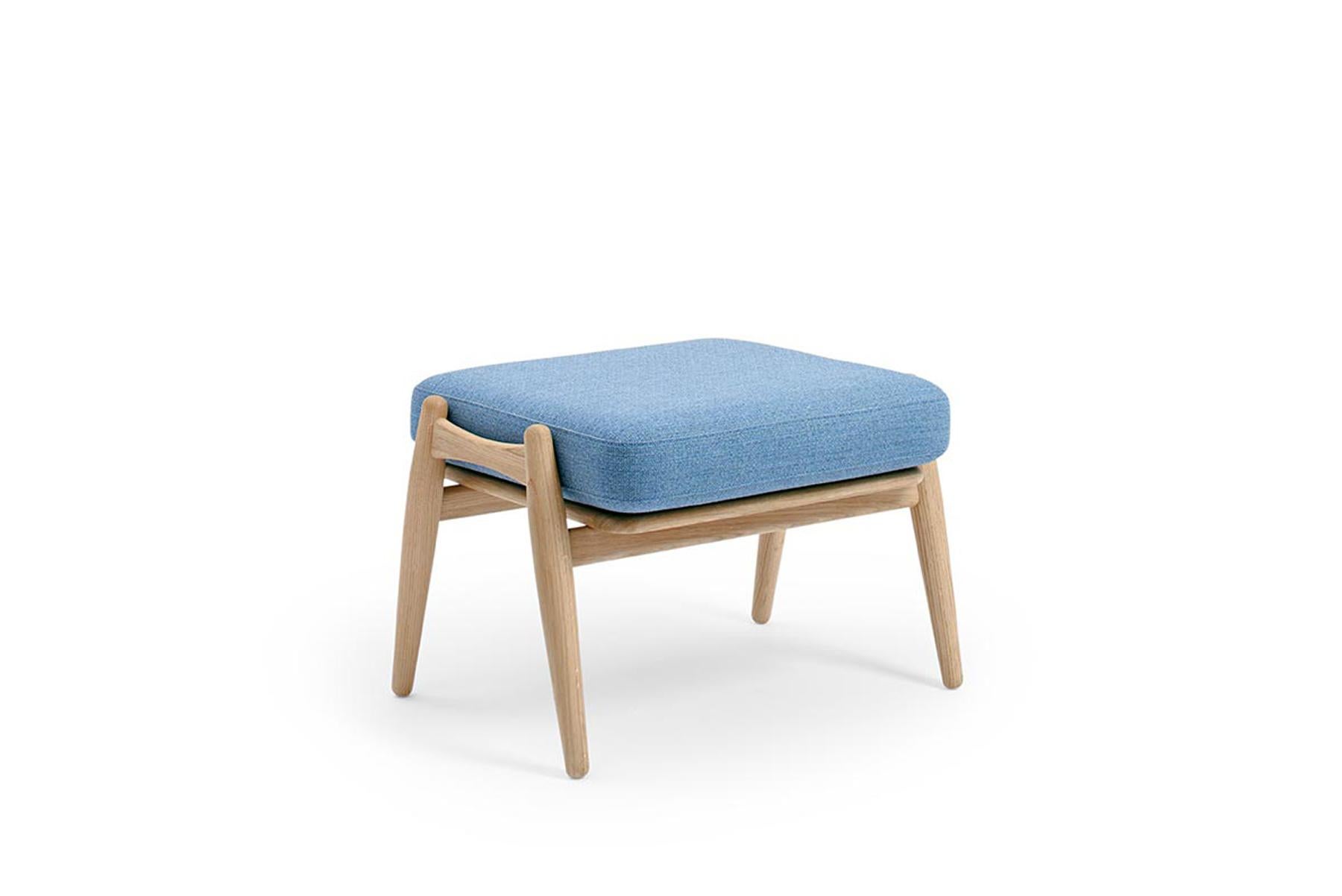 Mid-Century Modern Hans Wegner GE-24S Footstool For Sale