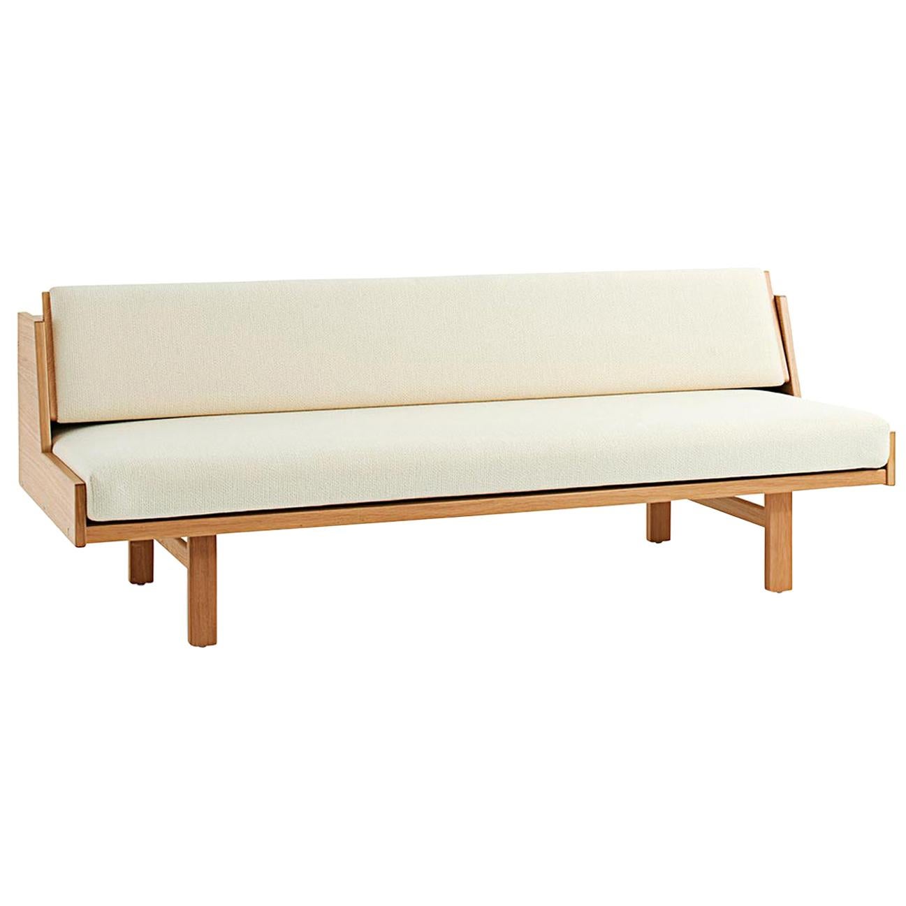 Hans Wegner GE-258 Tagesbett - Buche gebeizt im Angebot