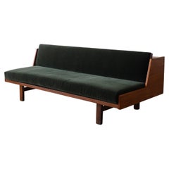 Hans Wegner Ge-258 Daybed