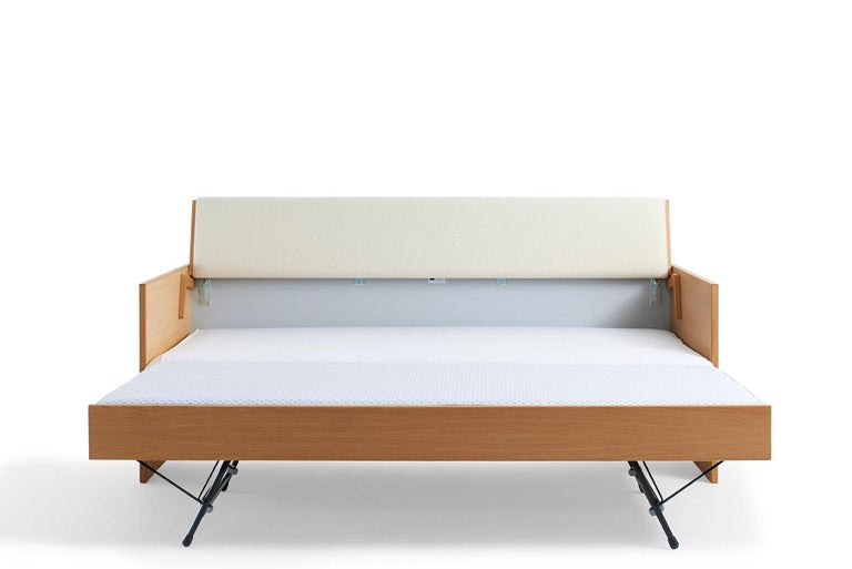 Contemporary Hans Wegner GE-261 Daybed, Stained Beech For Sale