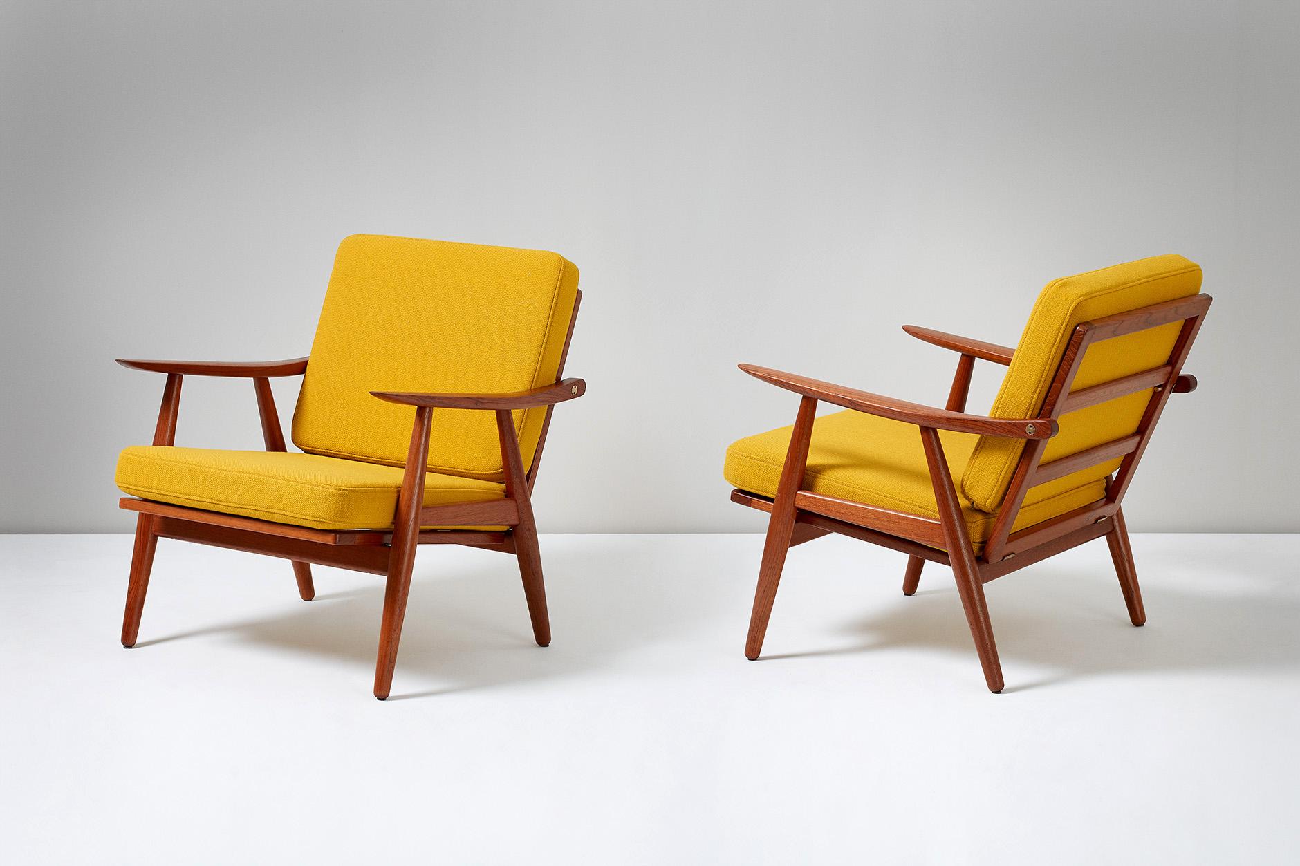 Hans Wegner

GE-270 lounge chairs, 1956.

Produced by GETAMA in Gedsted, Denmark c1950s. Sculpted teak frame with exposed, bespoke brass fittings. The frames have been carefully cleaned, restored and refinished in Danish oil. The new foam