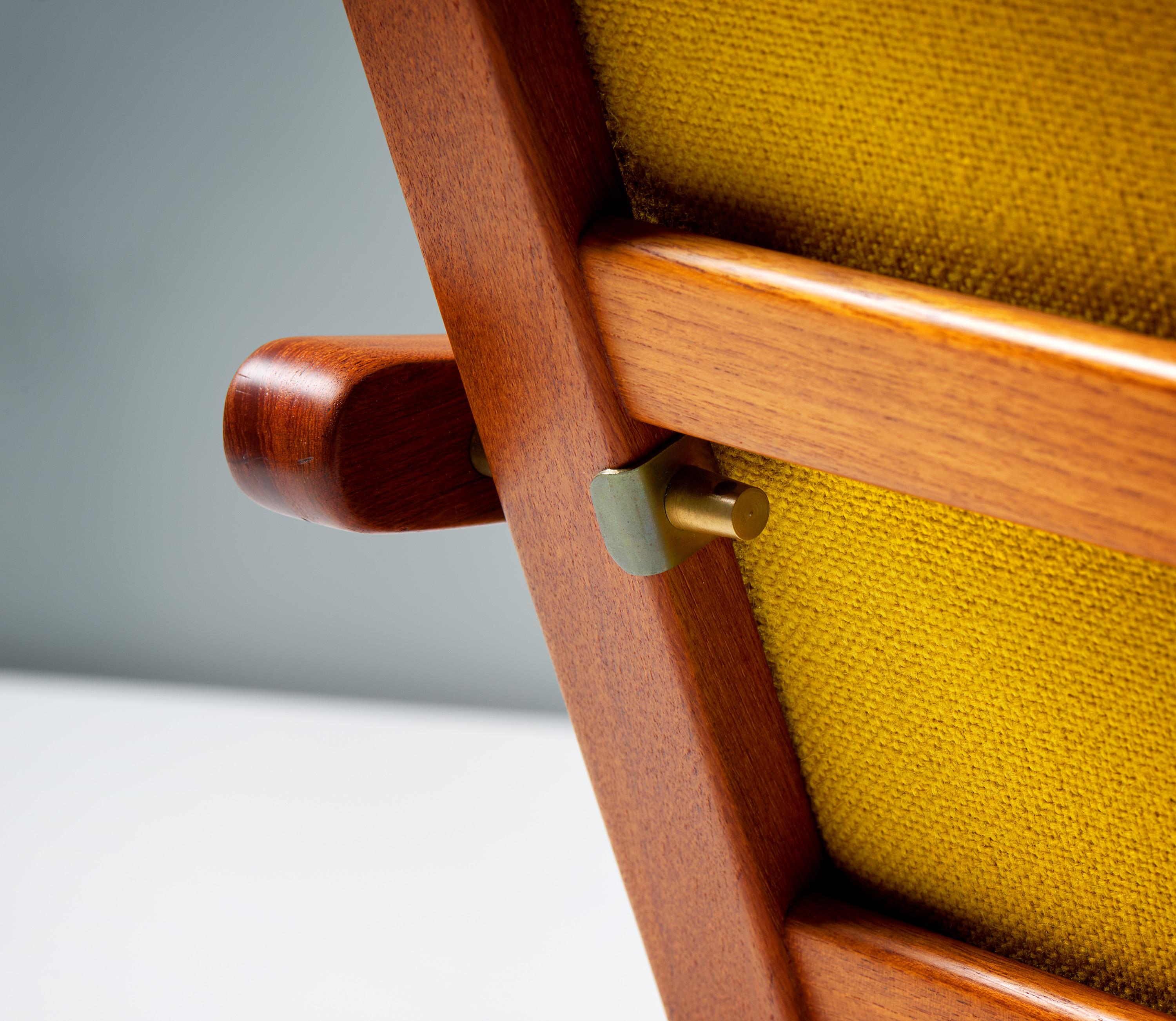 Mid-20th Century Hans Wegner GE-270 Pair of vintage Teak Lounge Chairs, 1956 For Sale