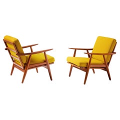 Hans Wegner GE-270 Pair of vintage Teak Lounge Chairs, 1956