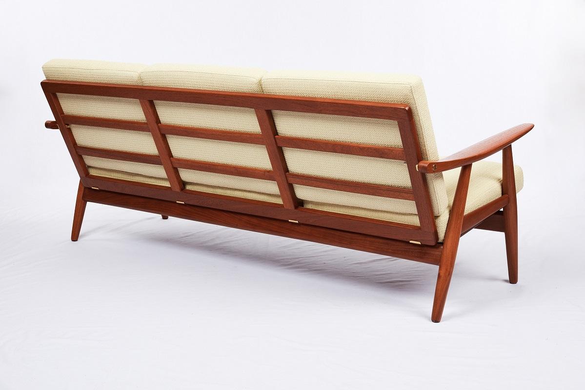 20th Century Hans Wegner GE-270 Sofa