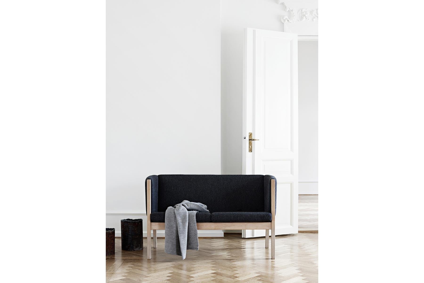 Contemporary Hans Wegner GE 285 2-Seat Sofa, Lacquered Beech For Sale