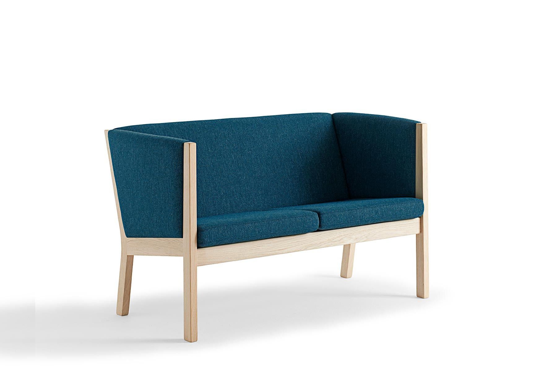 Danish Hans Wegner GE 285 2-Seat Sofa, Stained Beech For Sale