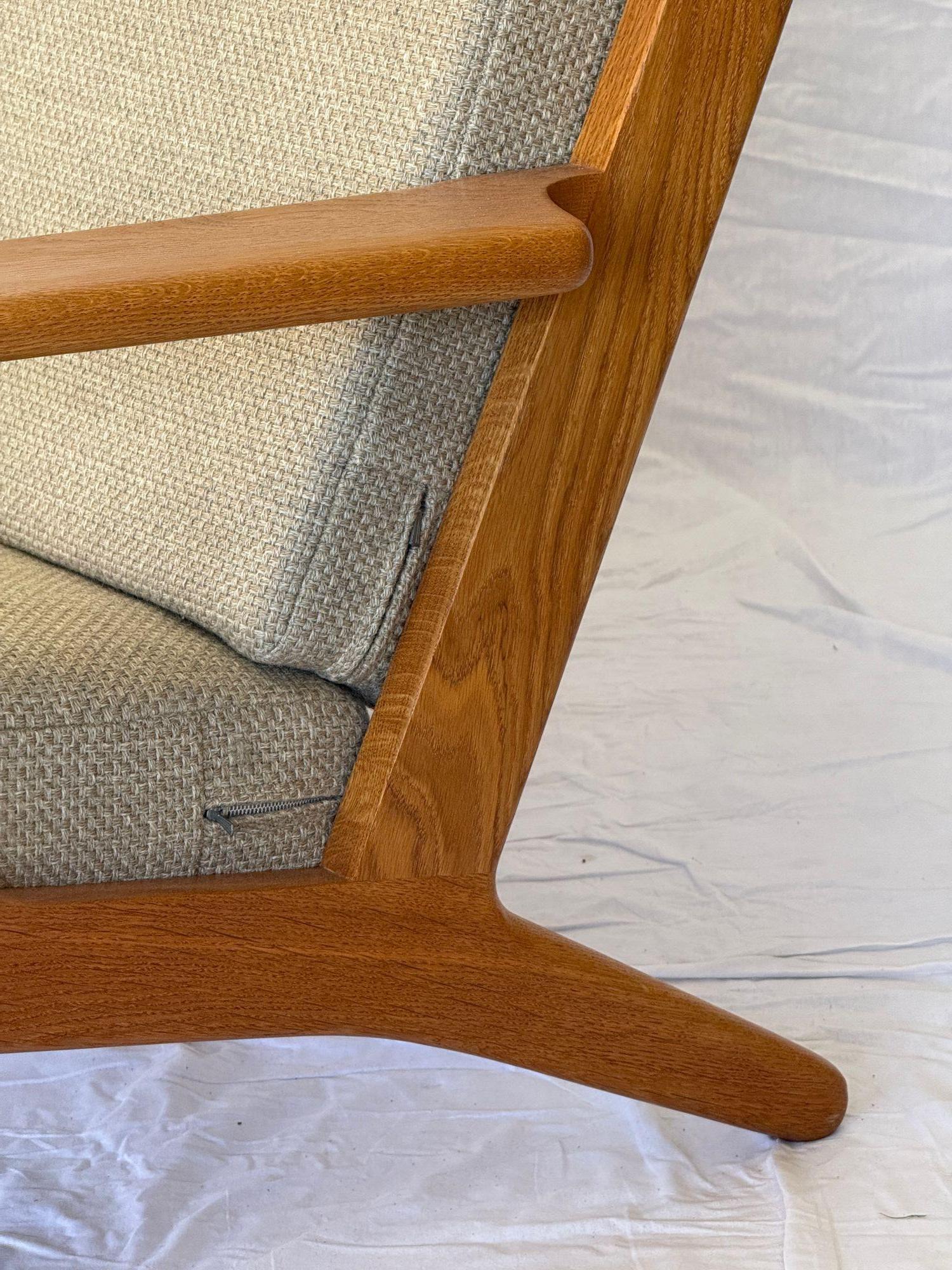 Sofá de 2 plazas Hans Wegner GE-290 en venta 3
