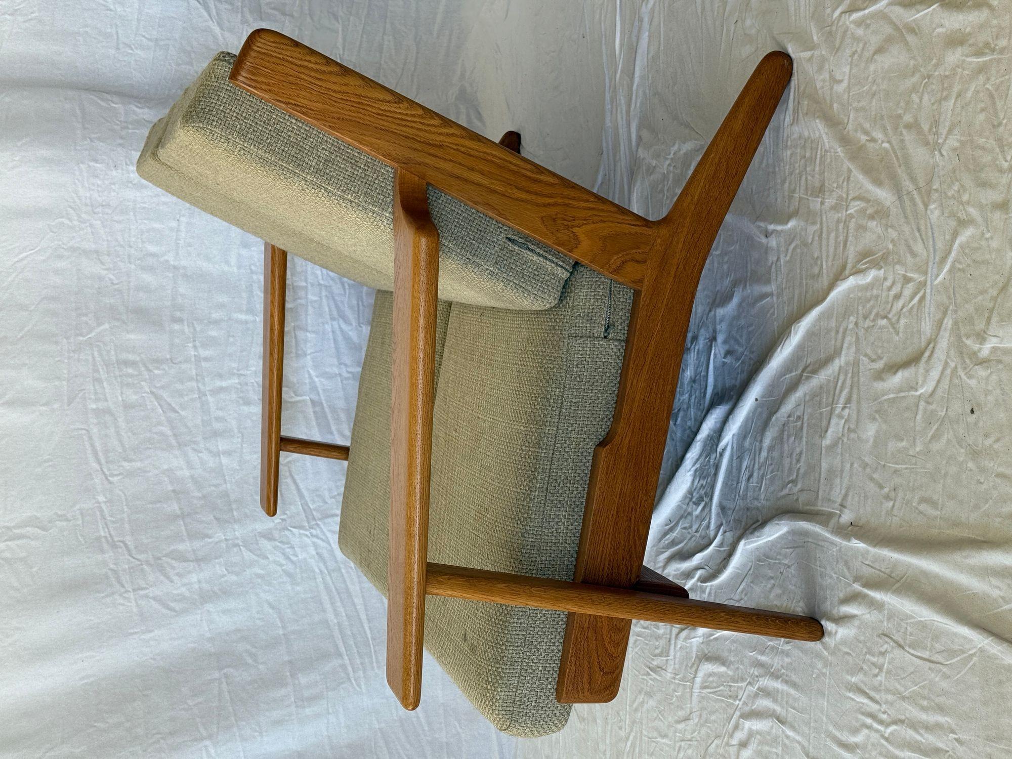 Hans Wegner GE-290 2-Sitzer-Sofa (Skandinavische Moderne) im Angebot