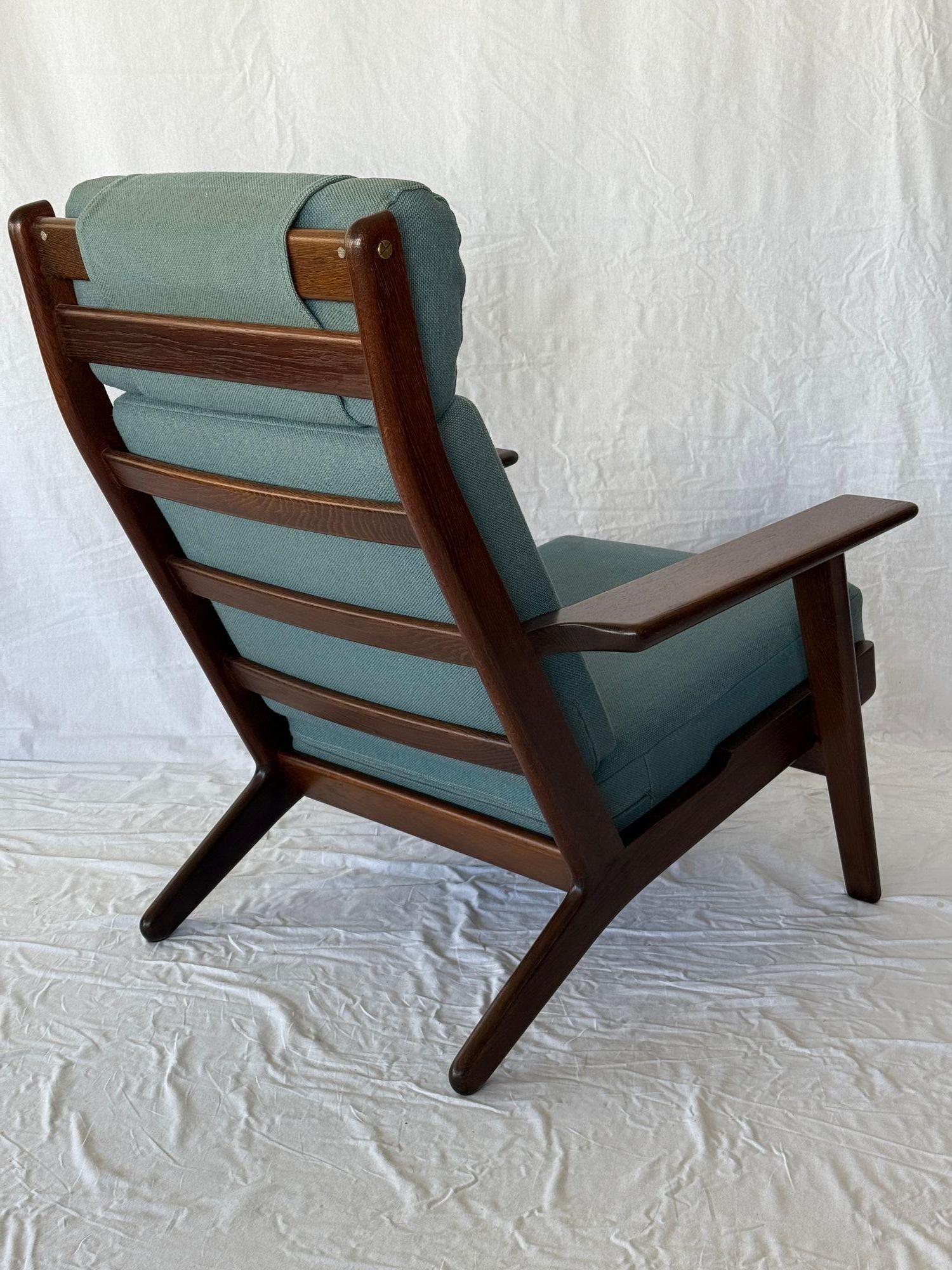 Hans Wegner GE-290 High Back Lounge Chair For Sale 3
