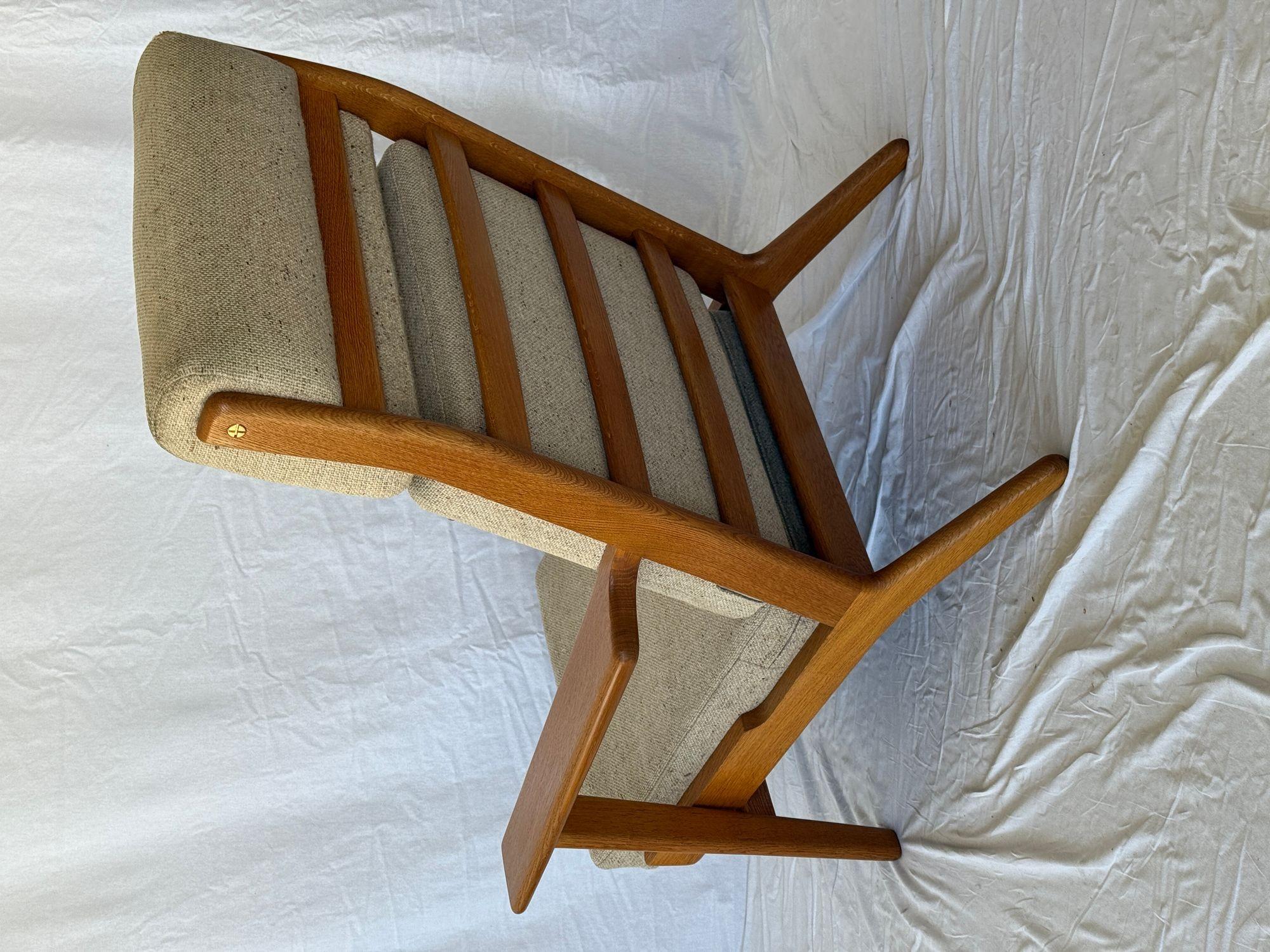 Hans Wegner GE-290 High Back Lounge Chair For Sale 3