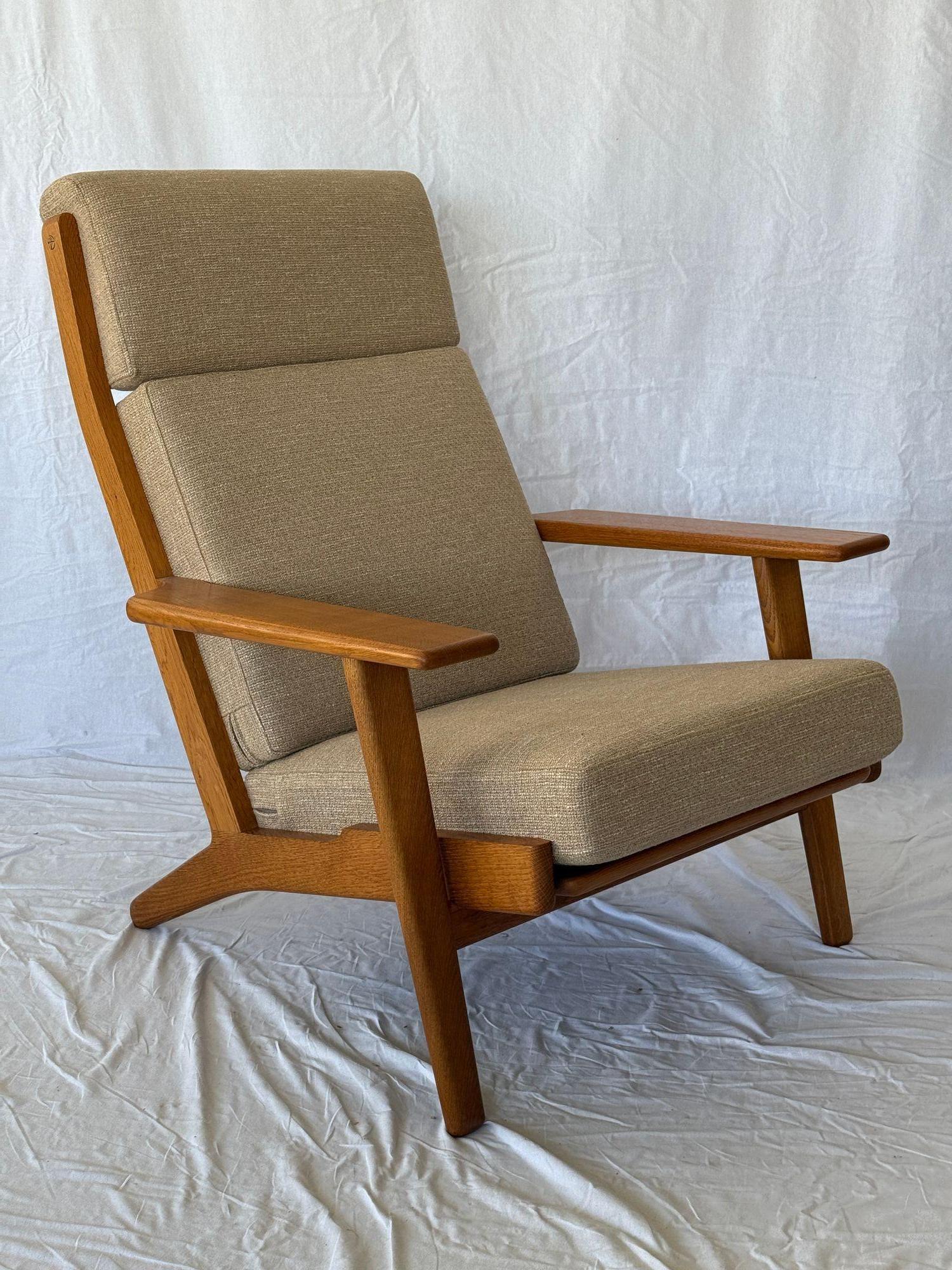 Hans Wegner GE 290 Chaise longue à dossier haut en vente 4