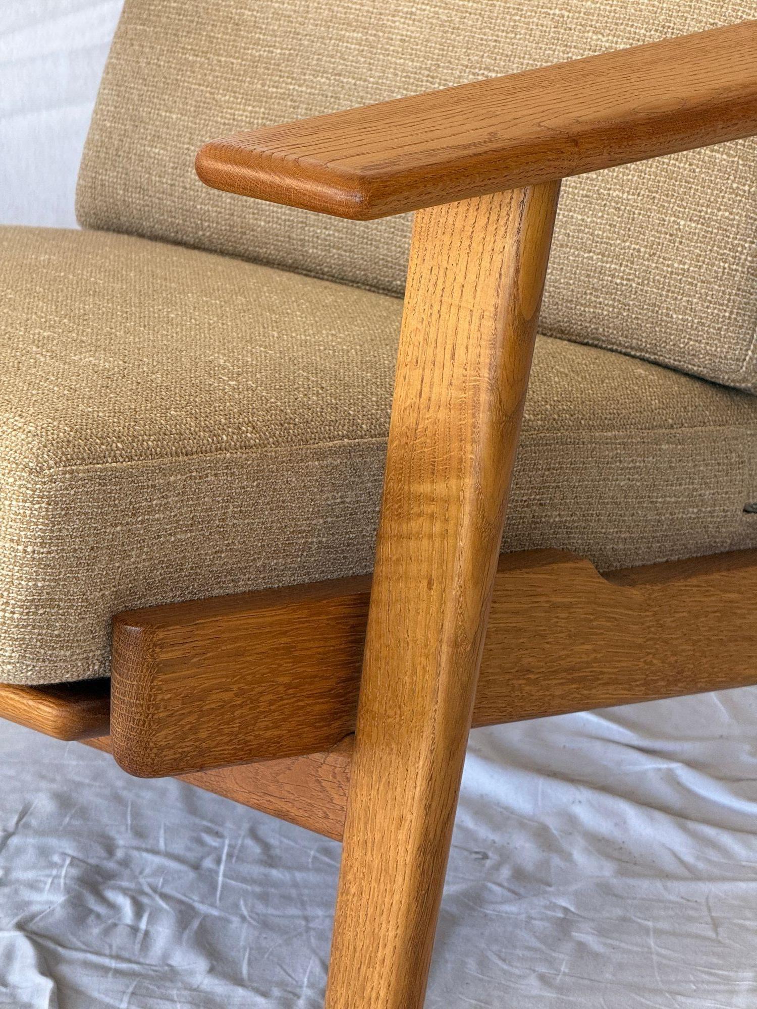 Danois Hans Wegner GE 290 Chaise longue à dossier haut en vente