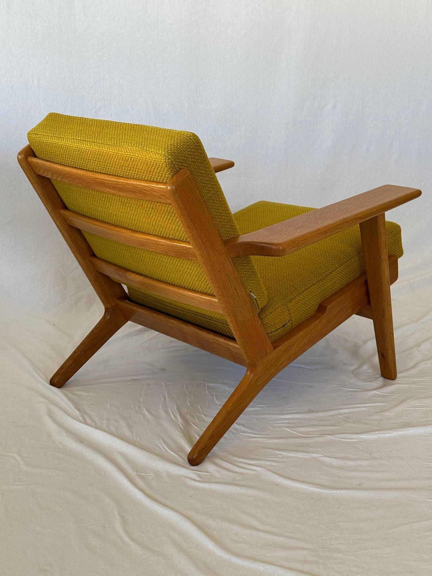 Mid-20th Century Hans Wegner GE-290 Lounge Chair