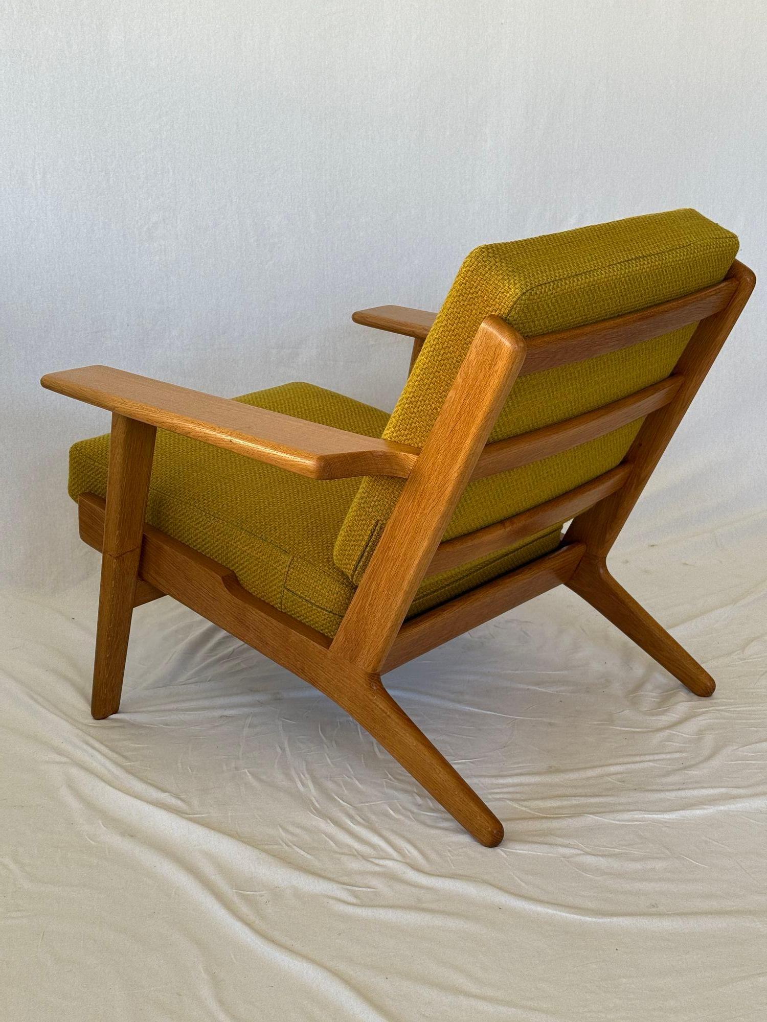 Hans Wegner GE-290 Lounge Chair 2