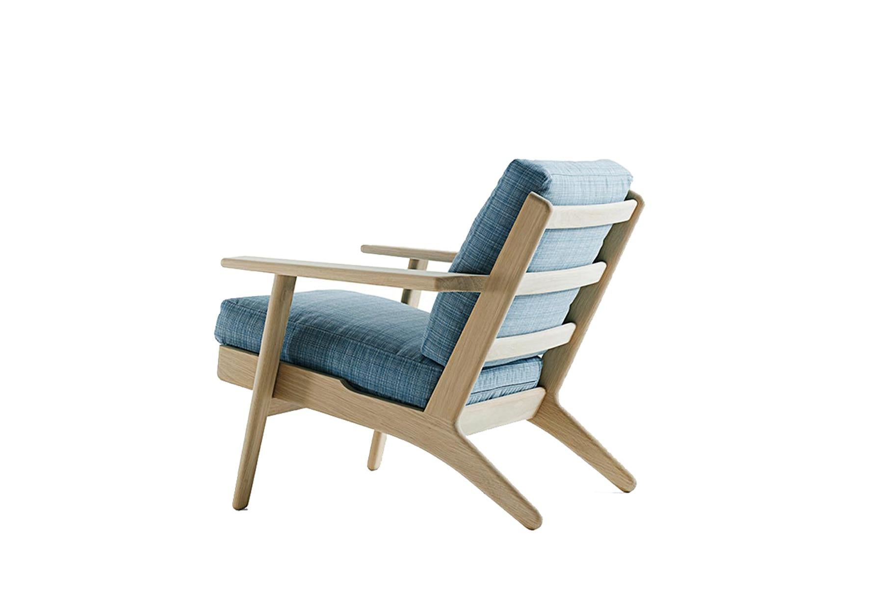 Mid-Century Modern Hans Wegner GE-290 Lounge Chair - Smoked Oak Frame -  Luna Fabric 04204 For Sale