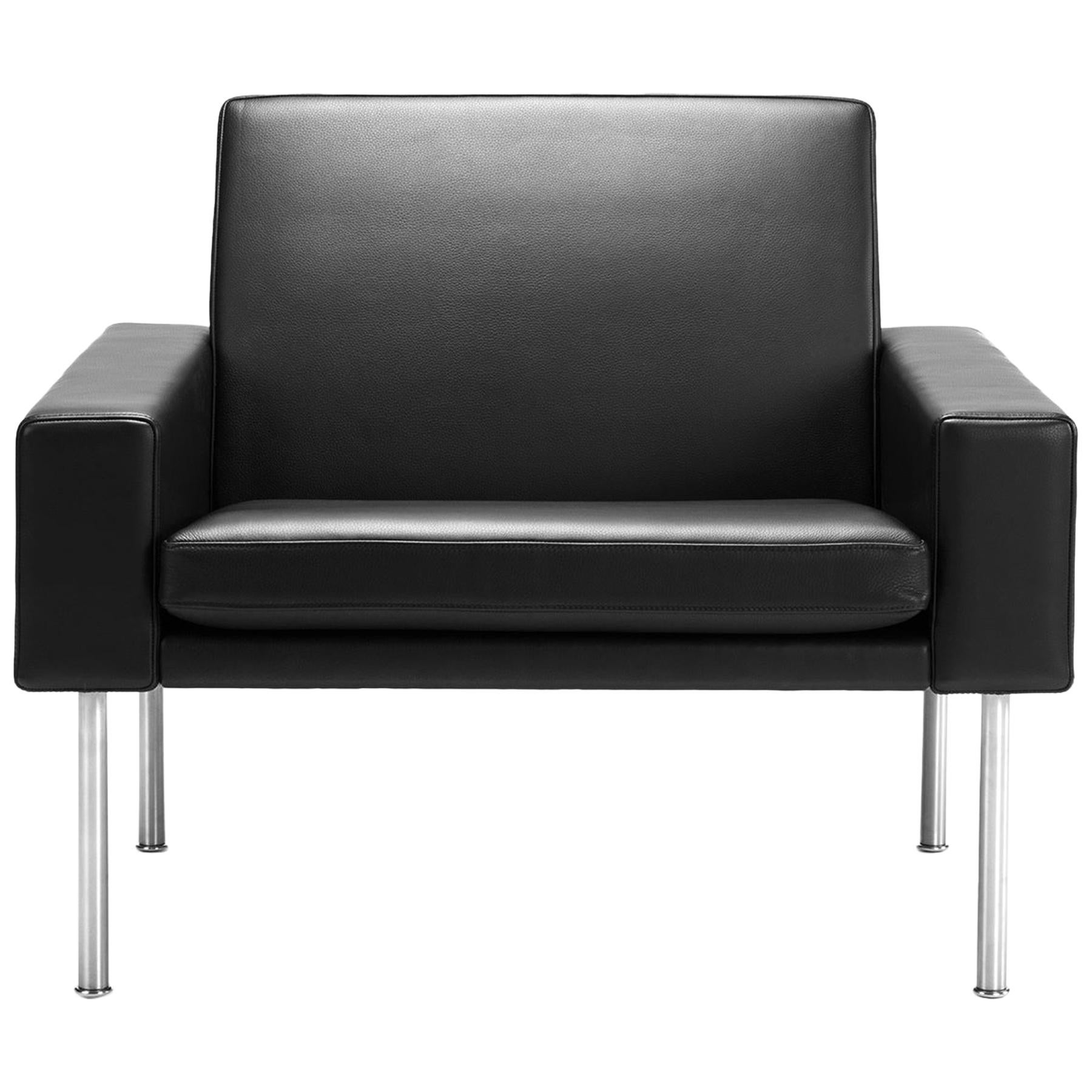 Hans Wegner GE-34 Lounge Chair, Oak For Sale