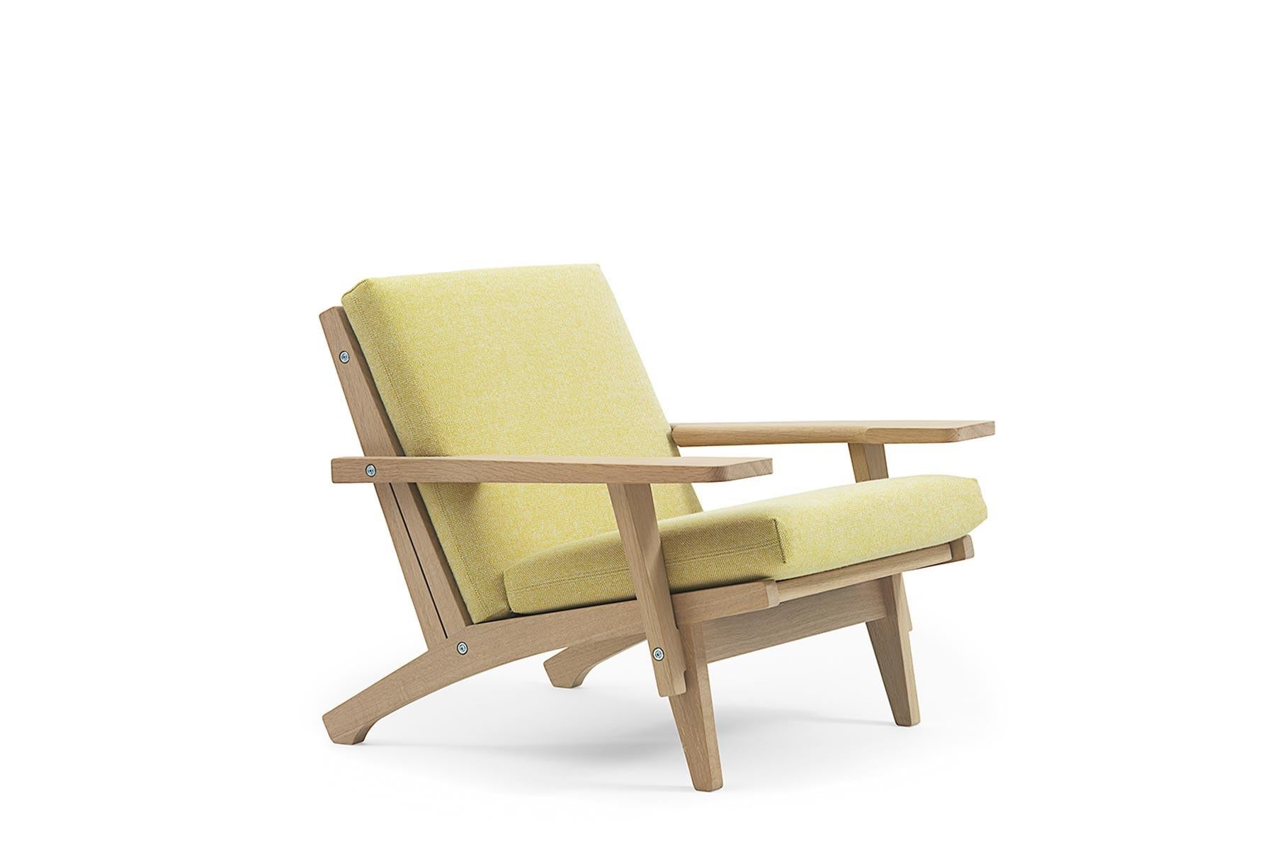 Hans Wegner GE-370 Sessel, lackierte Eiche (Dänisch) im Angebot