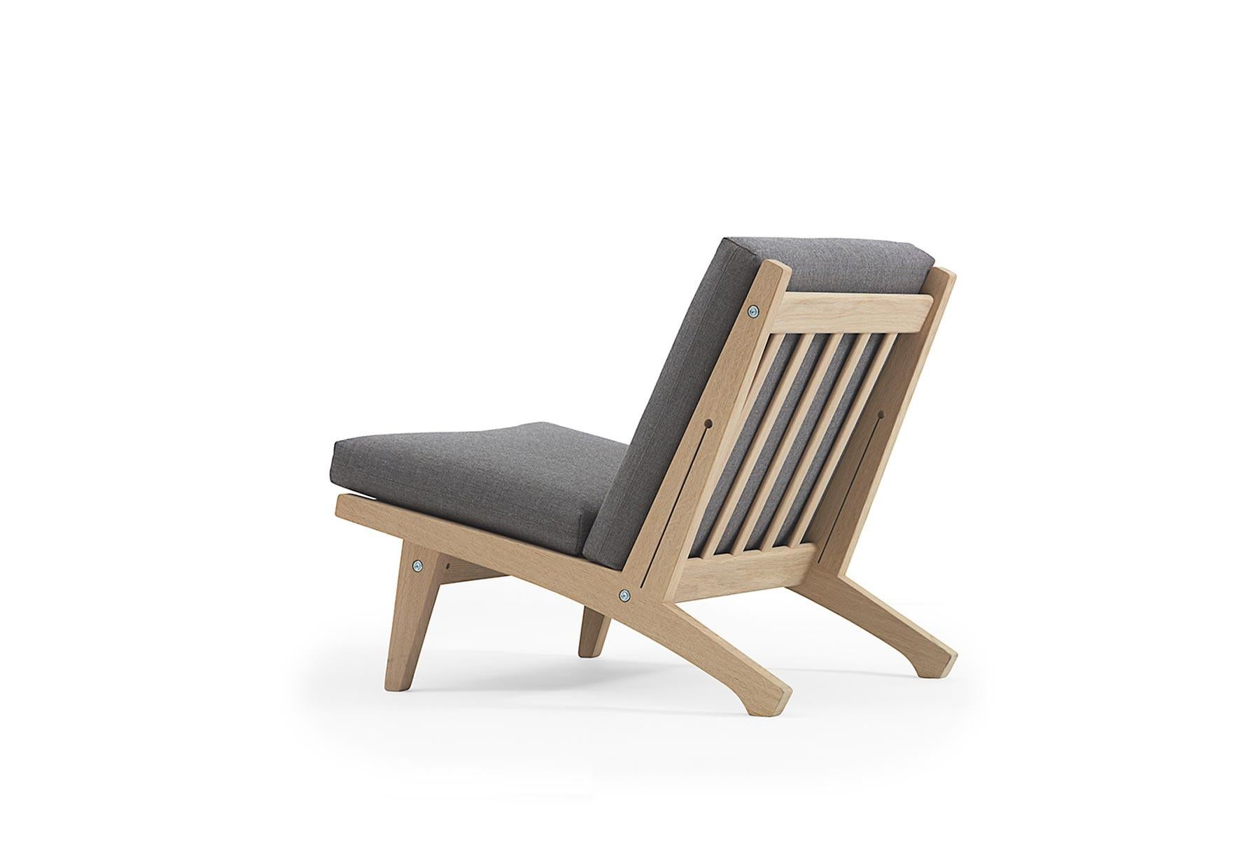 Designed in 1969 by Hans Wegner, the 370 lounge chair pairs clean lines with remarkable craftsmanship. The chair is handcrafted at GETAMA’s factory in Gedsted, Denmark by skilled cabinetmakers using traditional Scandinavian techniques.

 