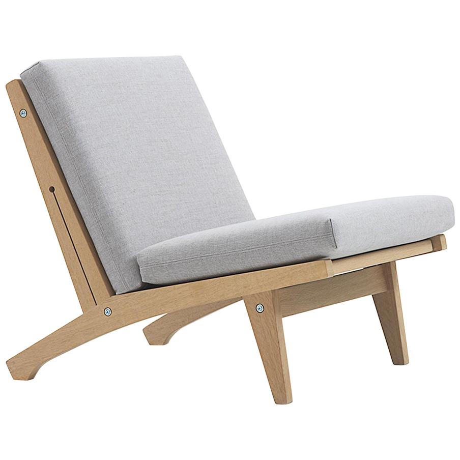 Hans Wegner GE-370 Lounge Chair, Stained Oak
