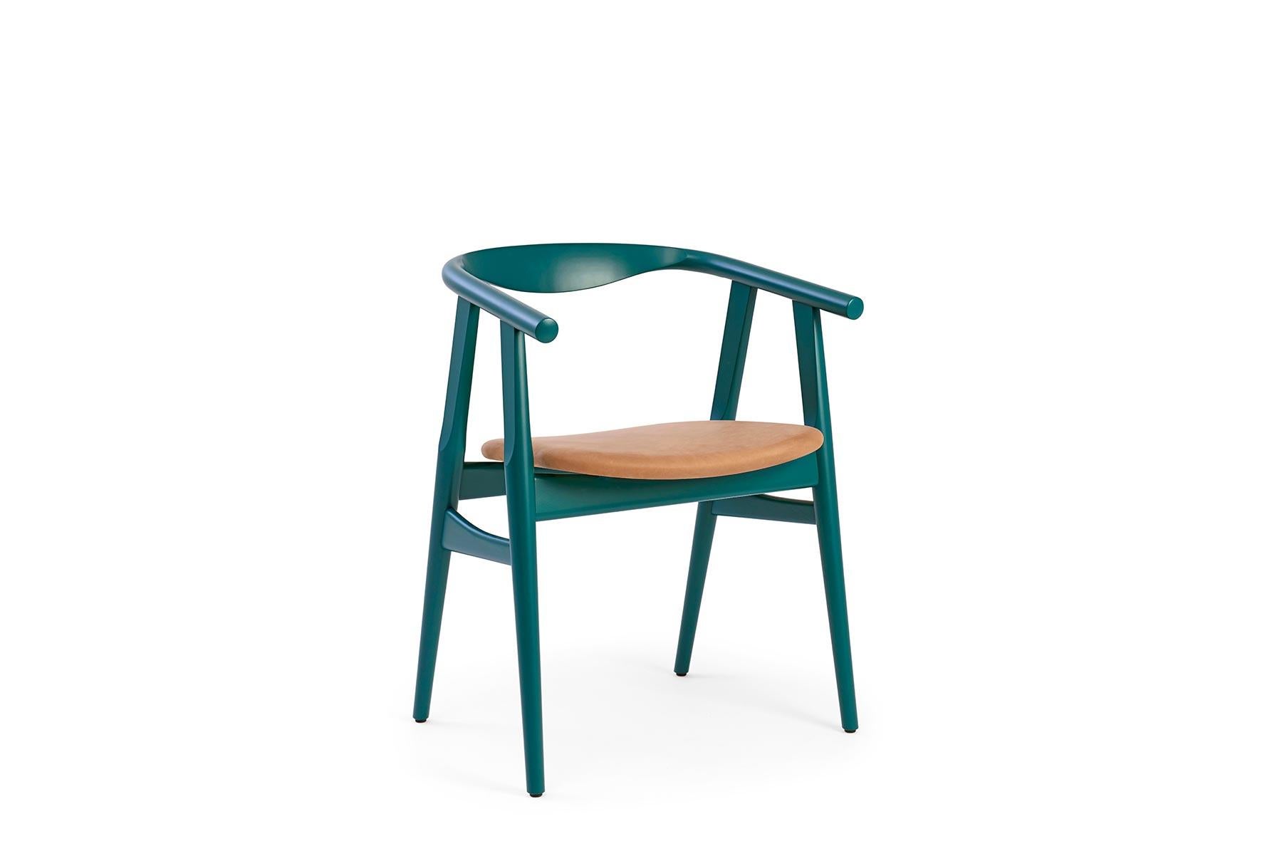 Mid-Century Modern Hans Wegner GE-525 Dining Chair, Lacquered Beech For Sale