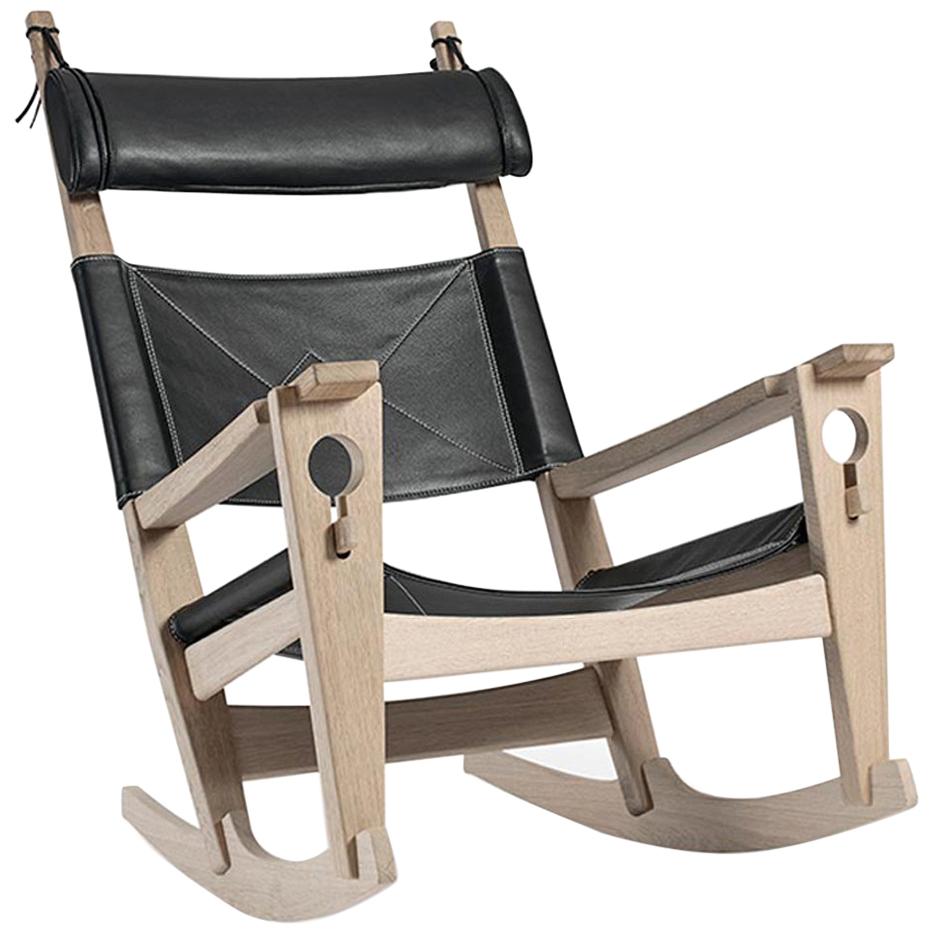 Hans Wegner GE-673 Keyhole Rocker in Leather, Lacquered Beech