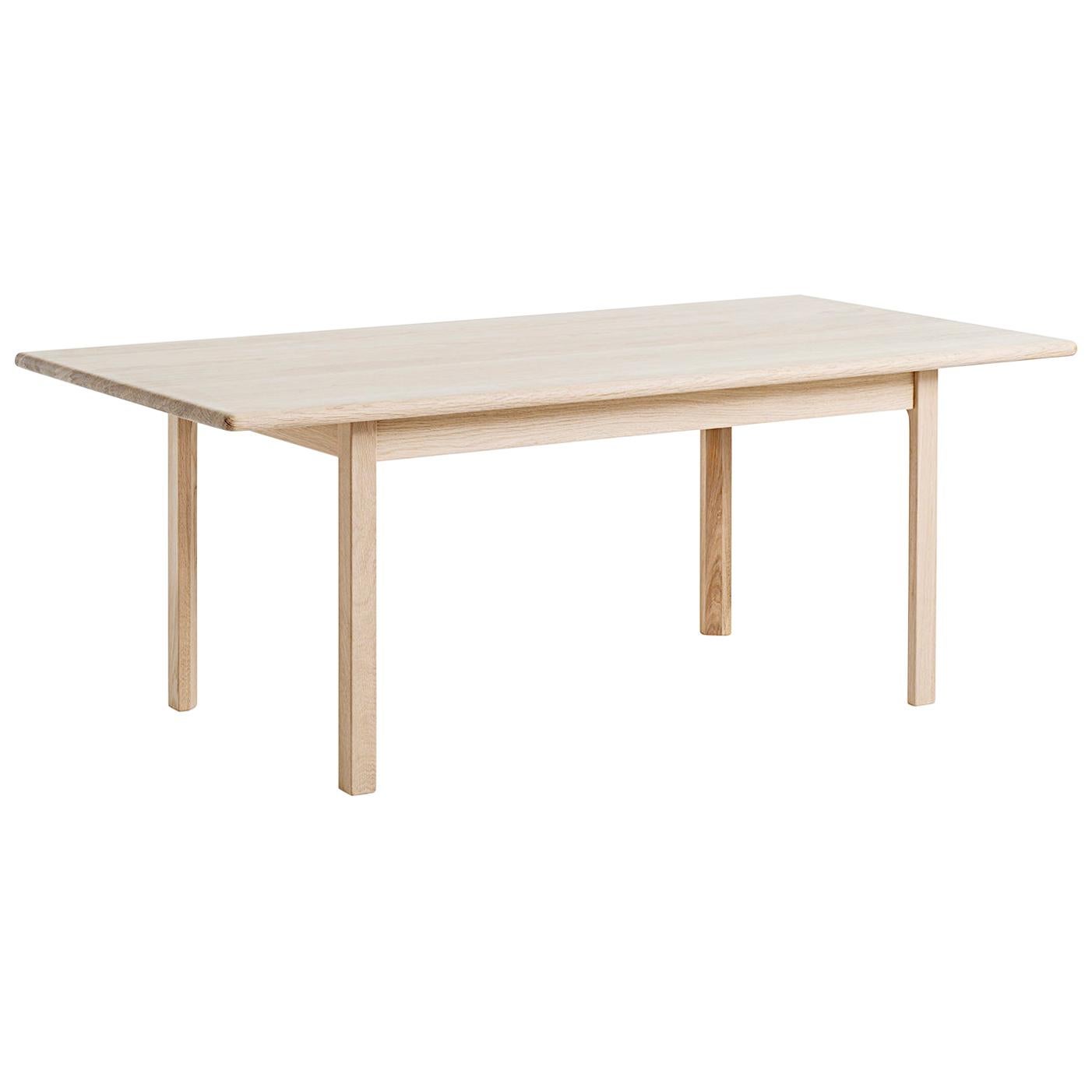 Hans Wegner GE, 81/87 Coffee Table, Lacquered Oak For Sale