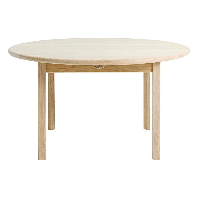 Hans Wegner GE, 83/88 Coffee Table, Stained Beech For Sale