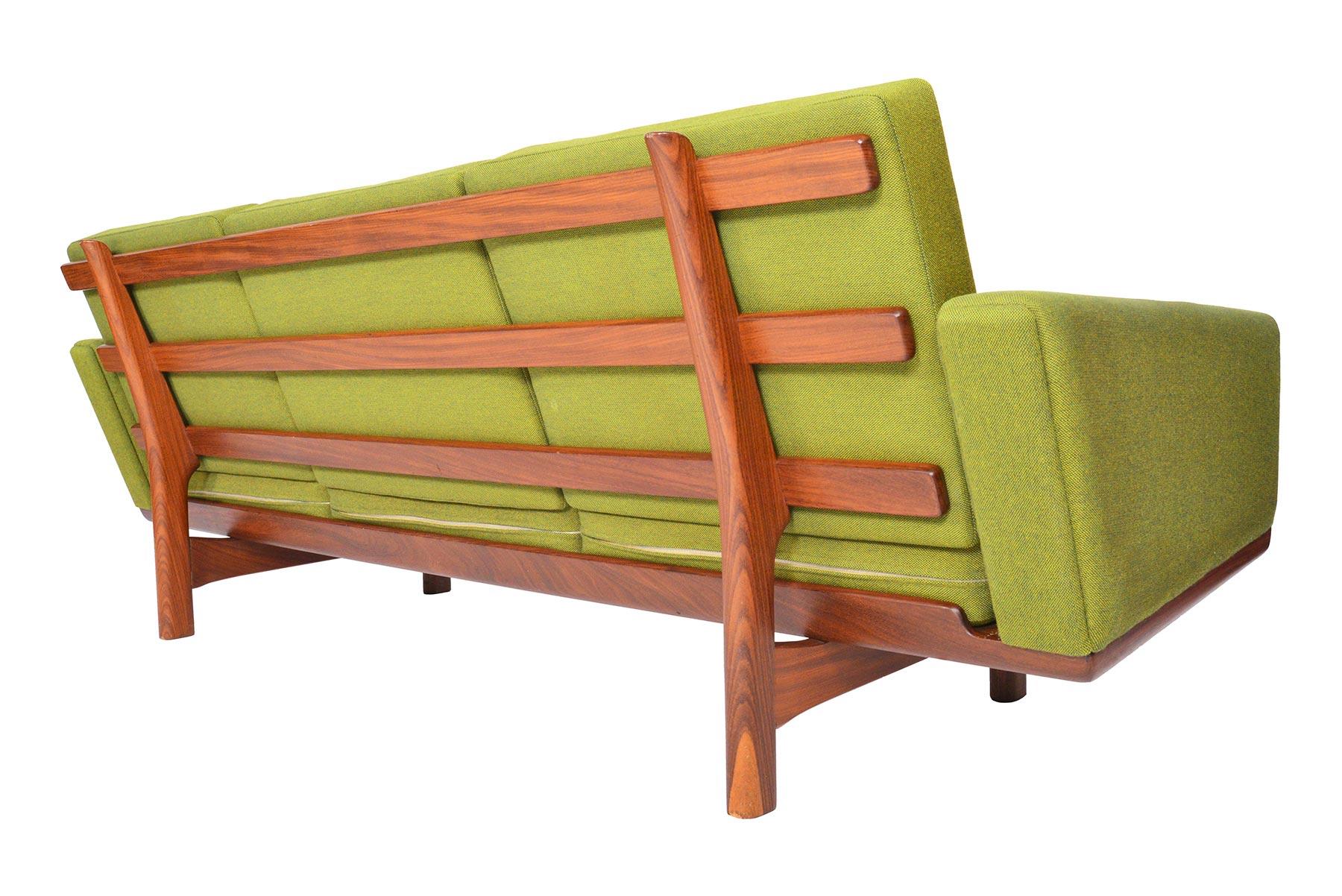 Hans Wegner GE236/3 Walnut Three-Seat Sofa 2