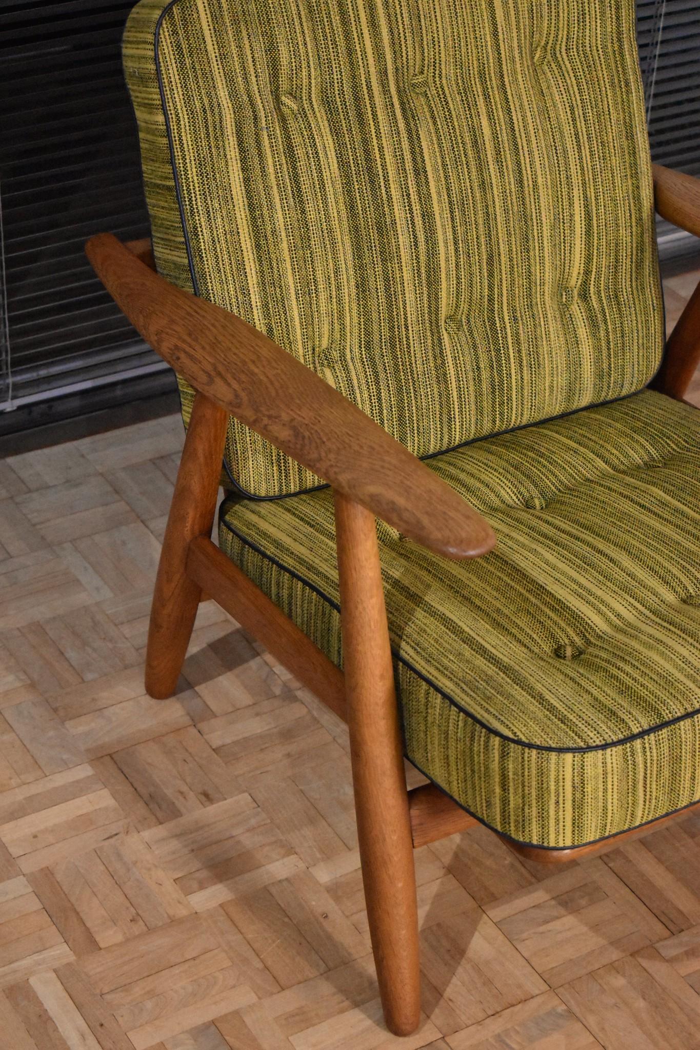 Mid-20th Century Hans Wegner GE240 Cigar Chair with Original Upholstery