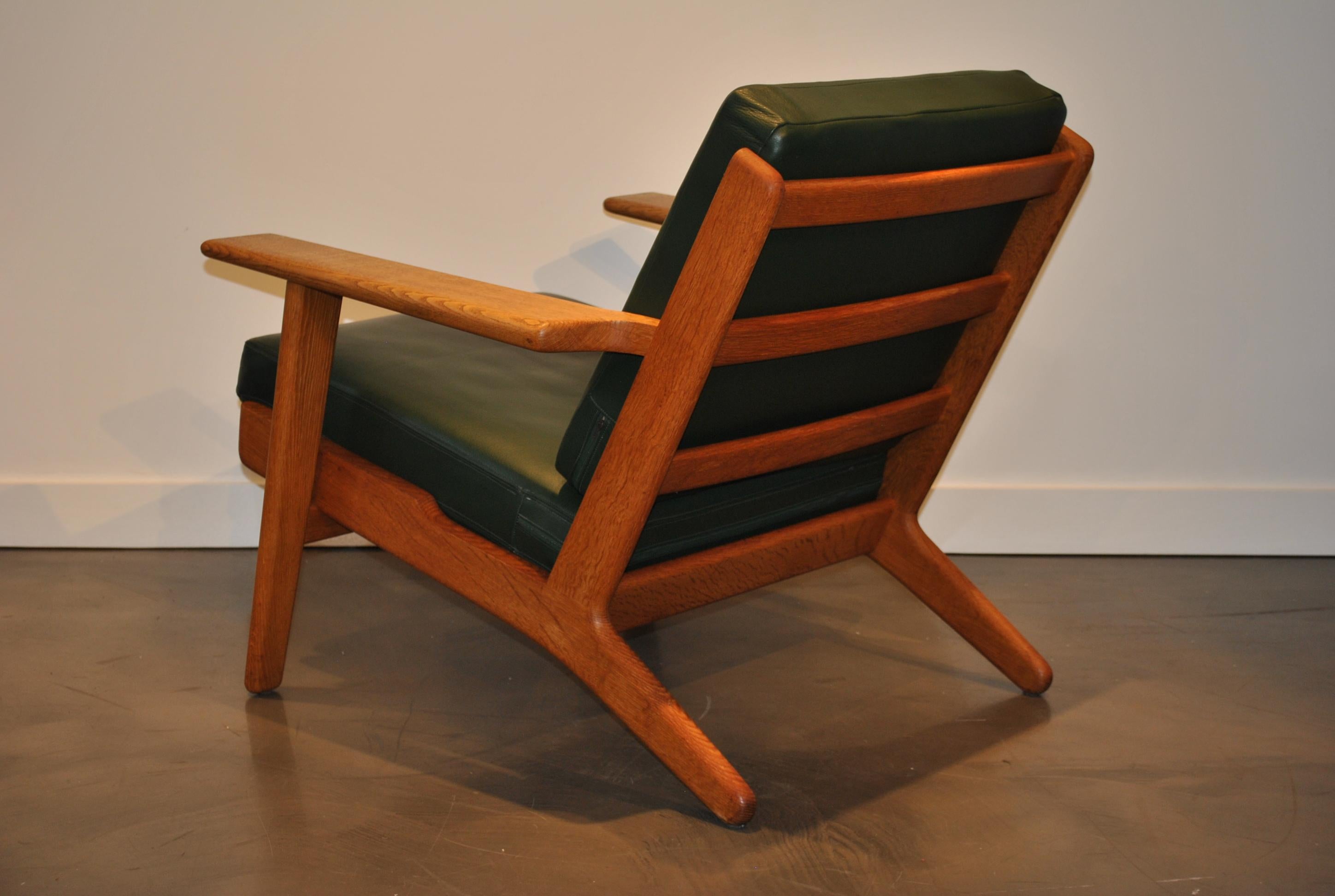 Hans Wegner GE290 Lounge Chair, Original, 1950s 4