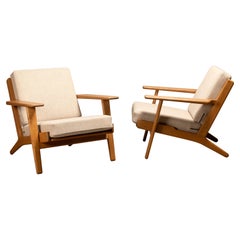 Hans Wegner GE290, Paar Easy Chairs aus hellbeige Wolle und Eiche für GETAMA