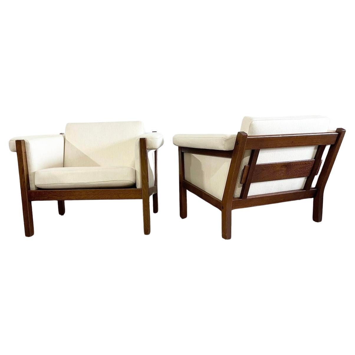 Hans Wegner Ge40 Getama Danish Modern of Lounge Chairs - a Pair