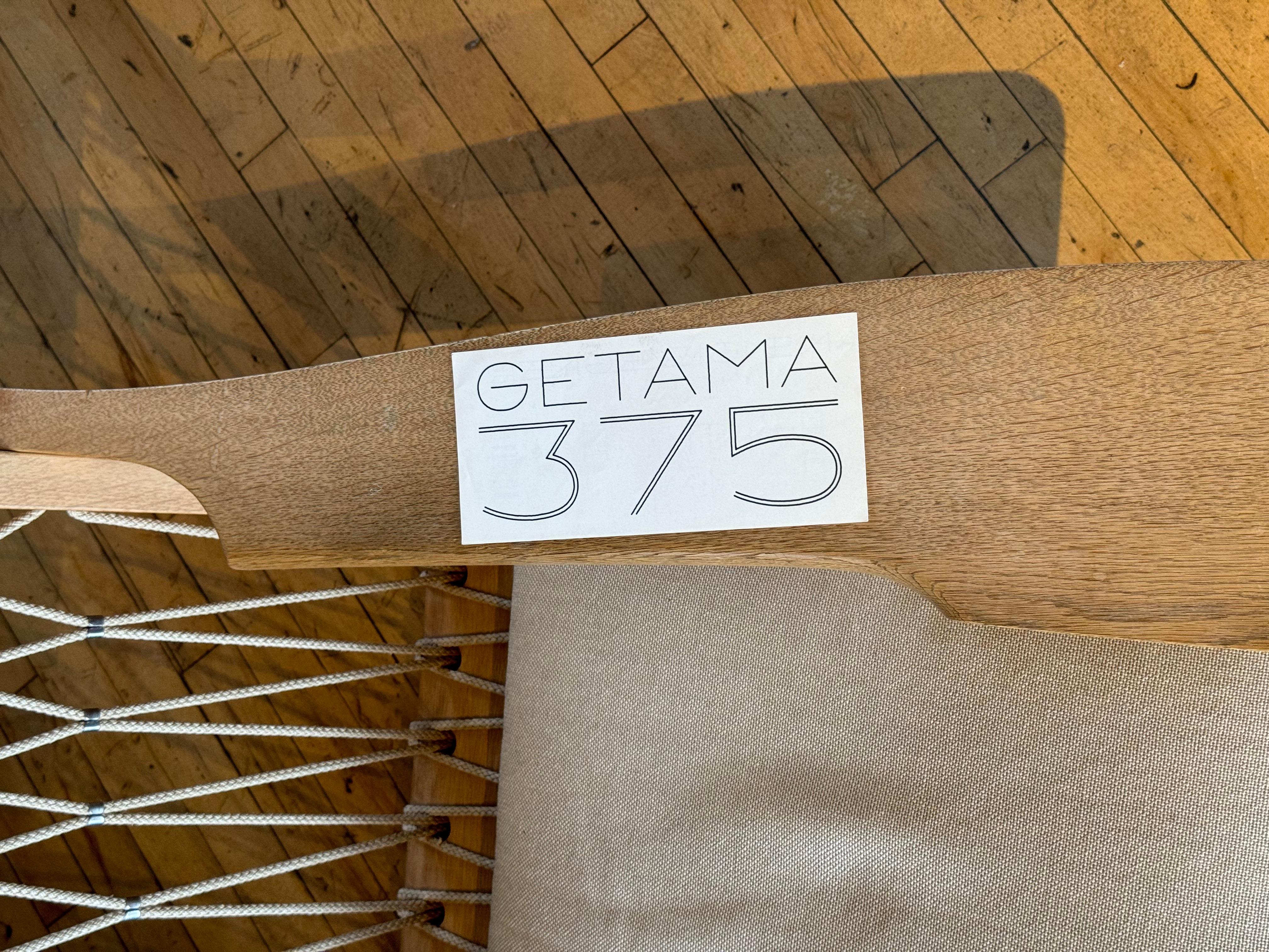 Sofá convertible Hans Wegner Getama 375 en roble macizo Lana en venta